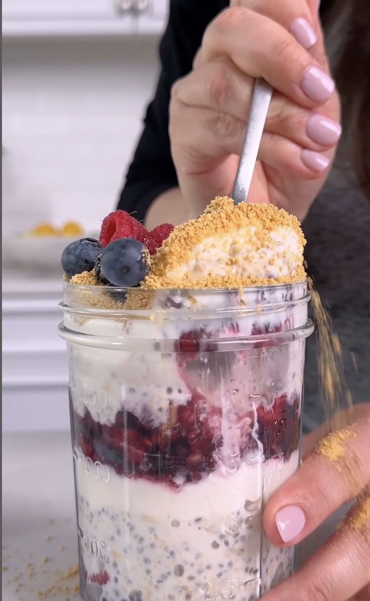 Mixed Berry Cheesecake Inspired Overnight Oats