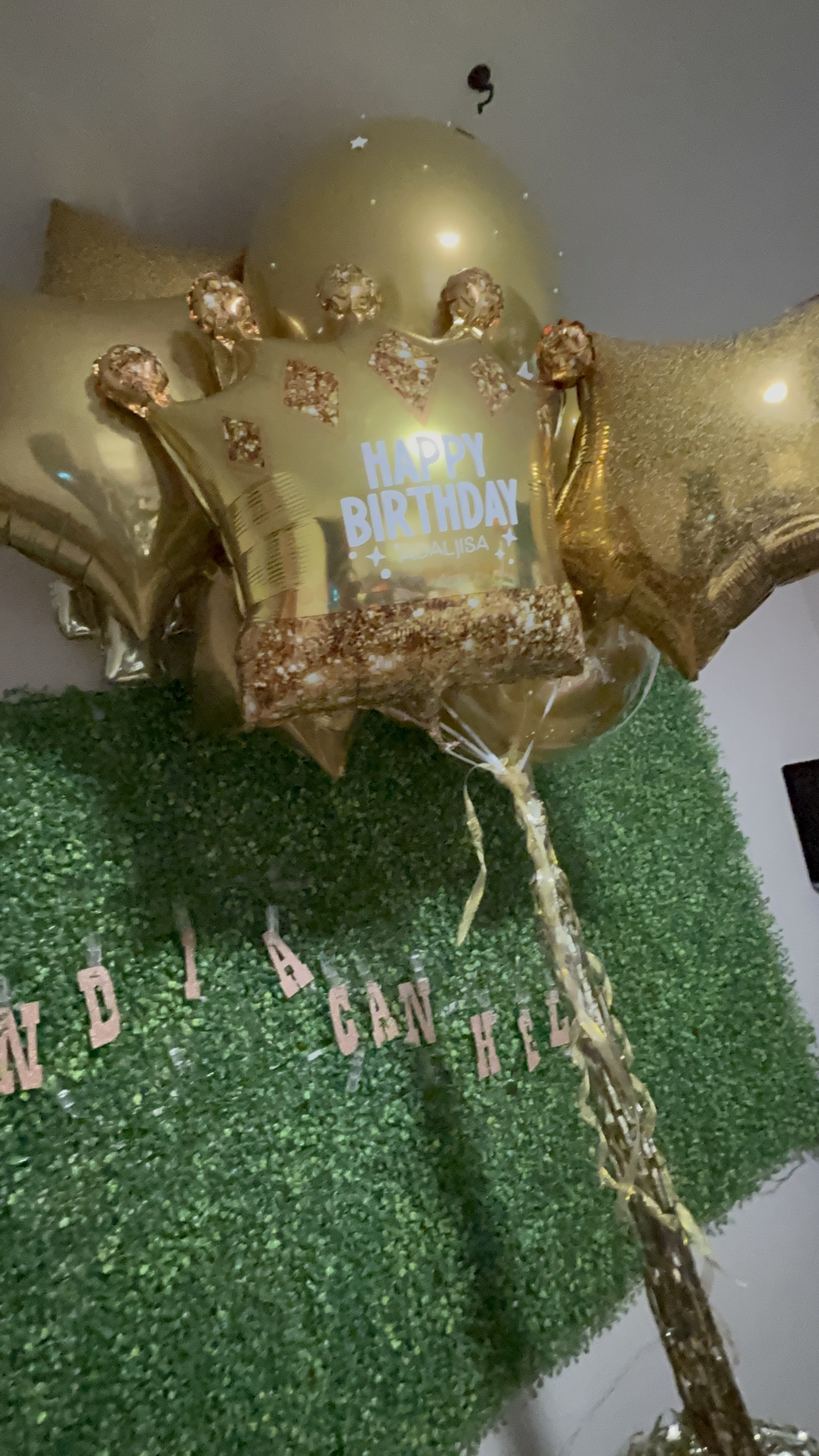 Custom Balloon Bouquets