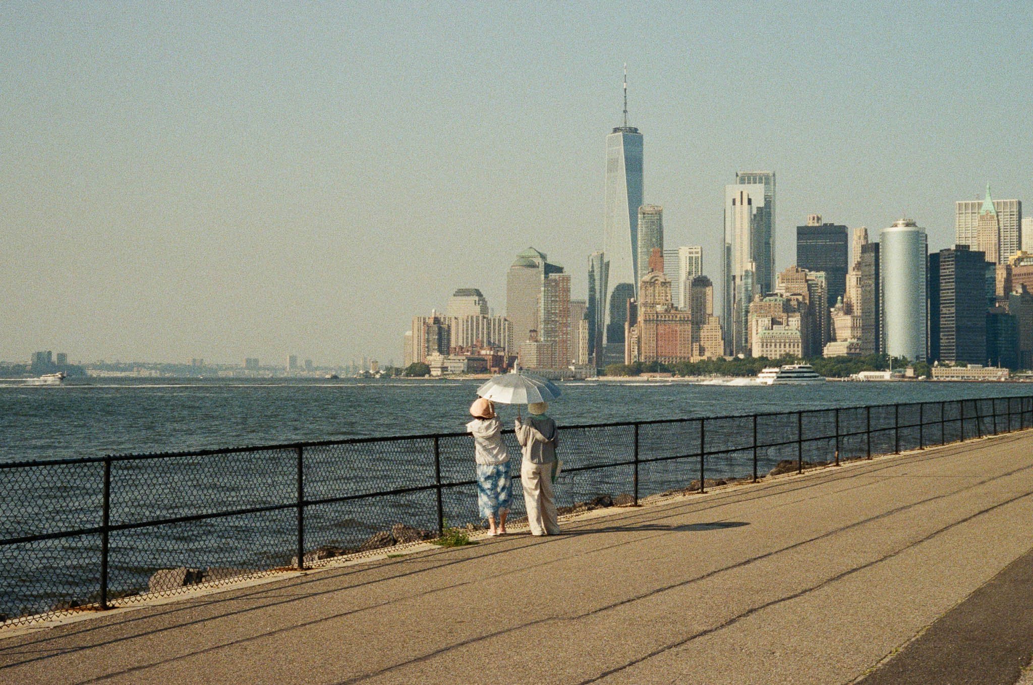 fujifilm_400_c_41_11730_103645_232095_002320950011-facebook.jpg