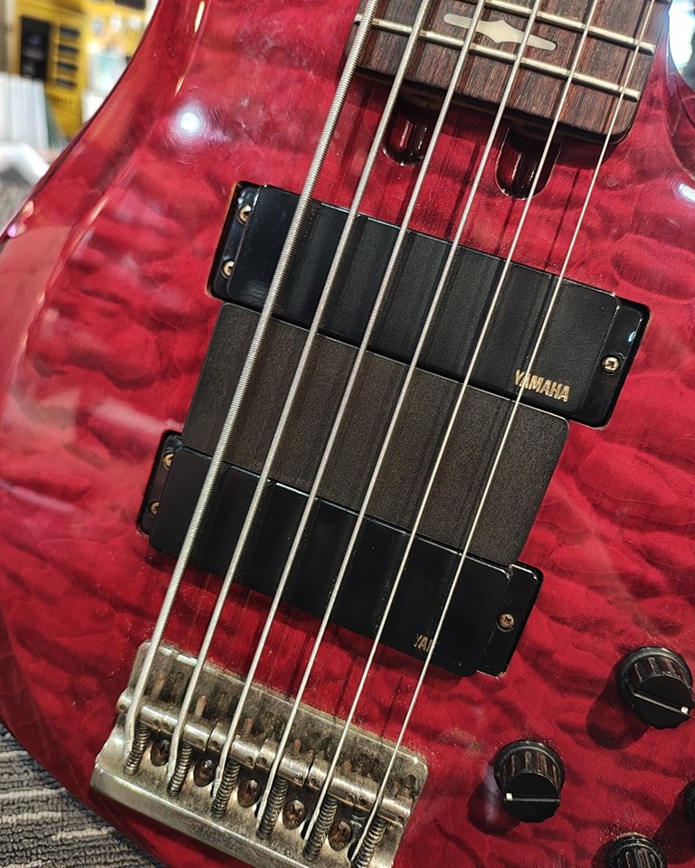 Custom made richlite bass ramps. Can make one for your bass #bassramp #axewoodguitarworks #perthmusicians
