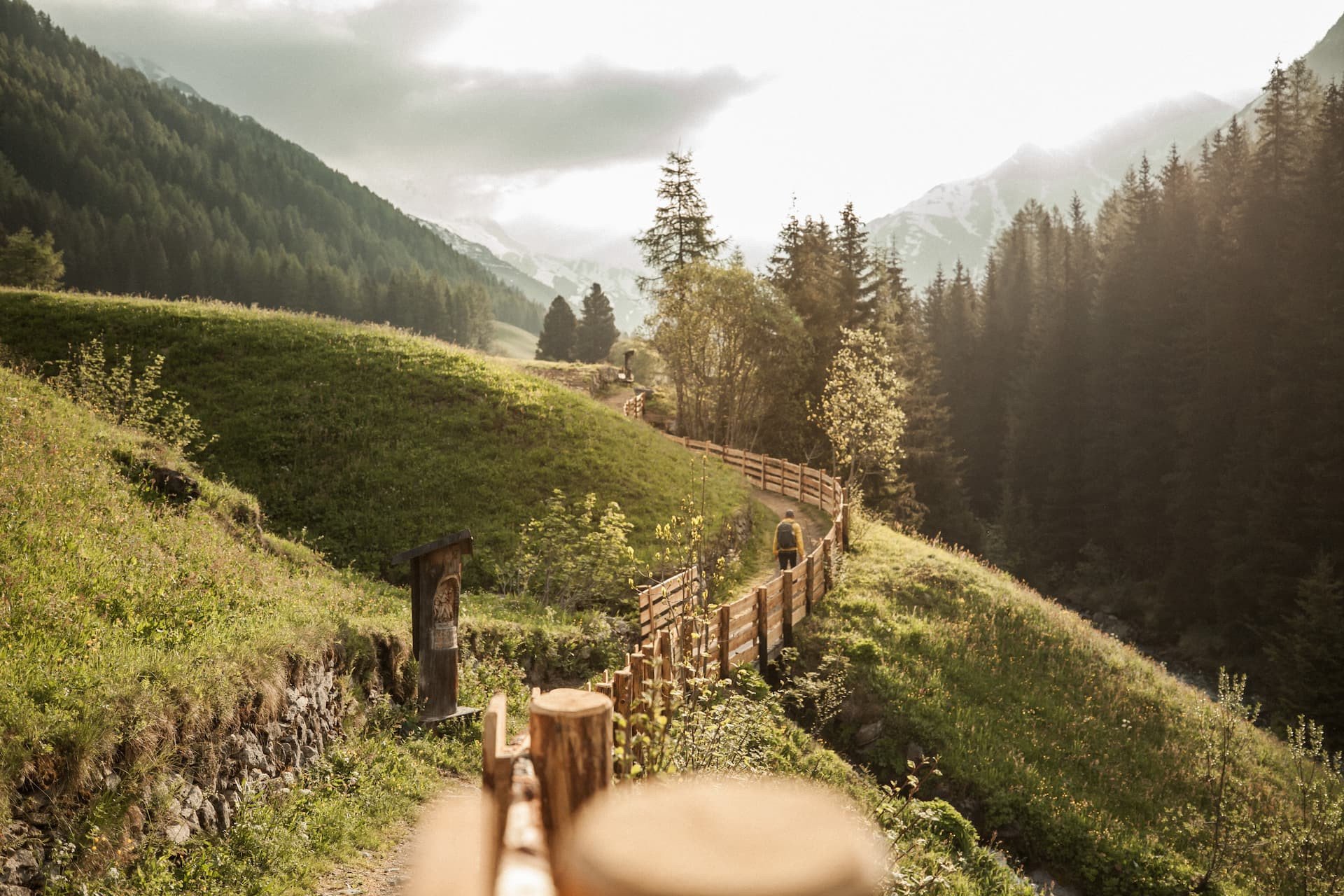 Buehelwirt Wanderweg.JPG