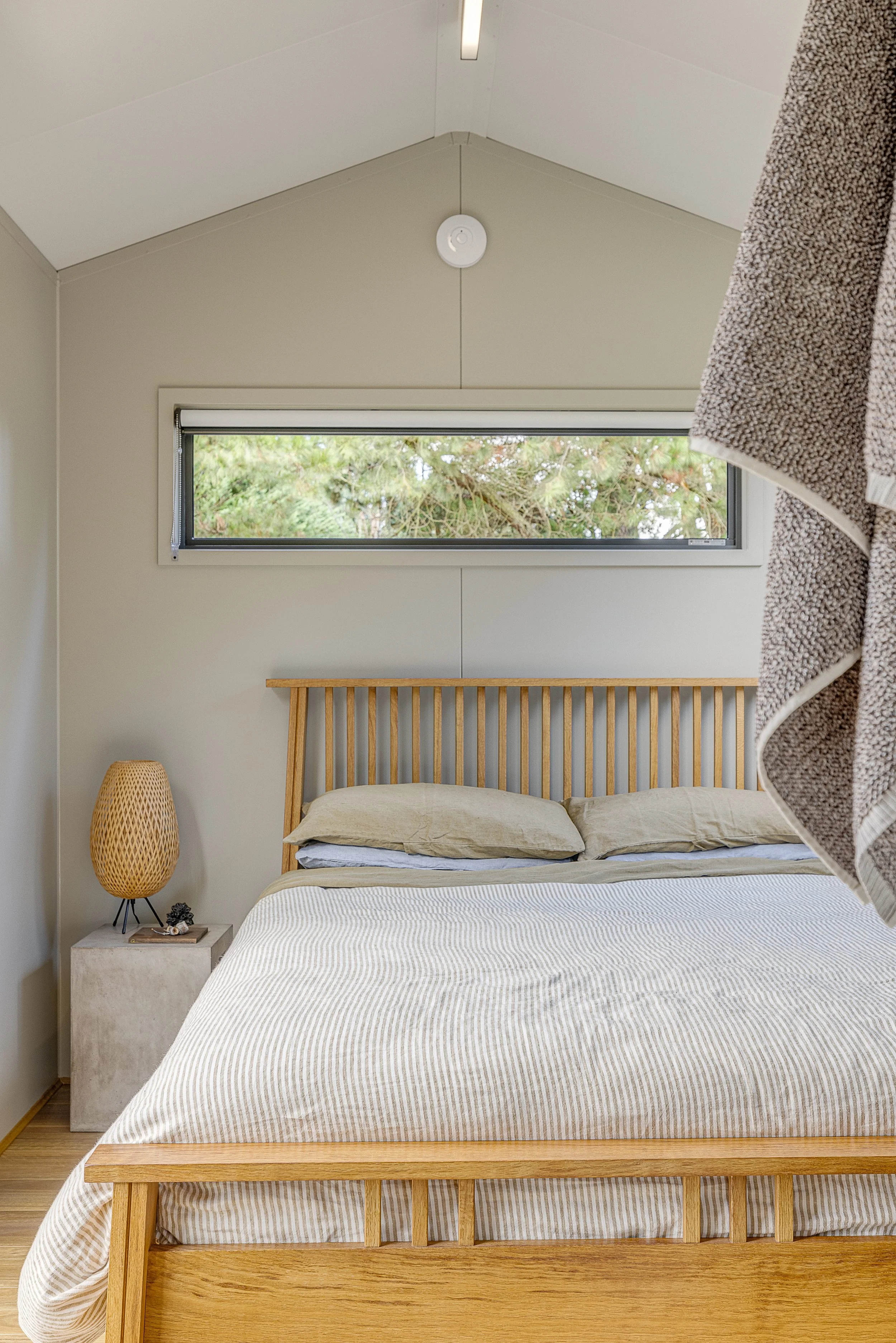 r2m_ensuite-2-6 (1).jpg