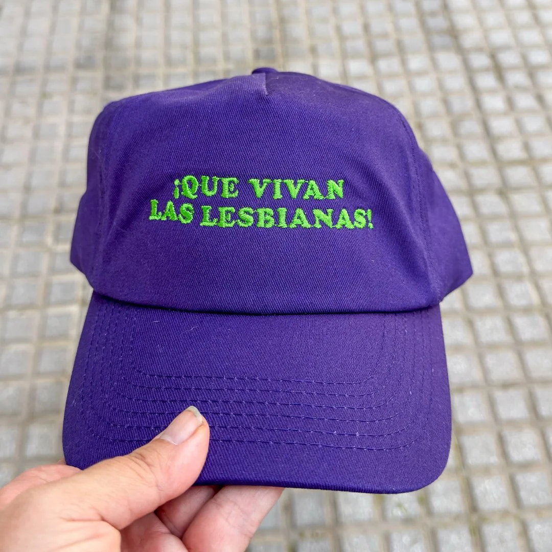 gorra-lesbianas-02.jpg