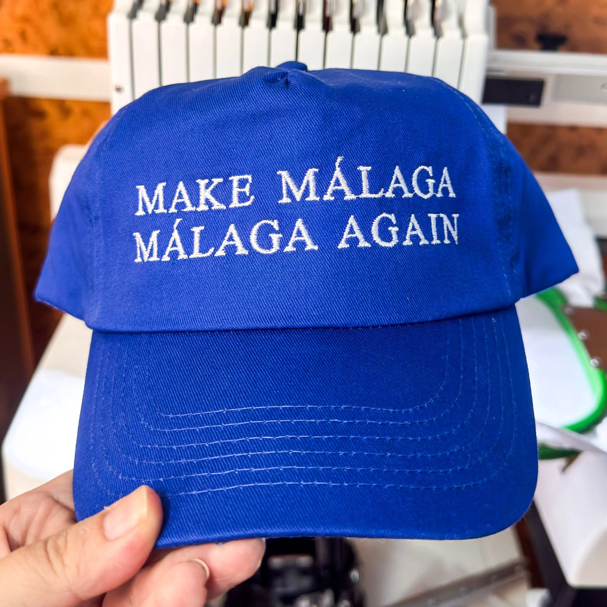 gorra-make-malaga-malaga-again-azul.jpg