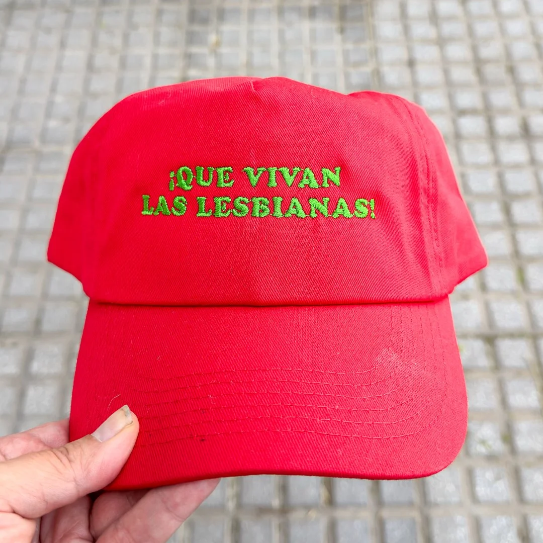 gorra-lesbianas-07.jpg