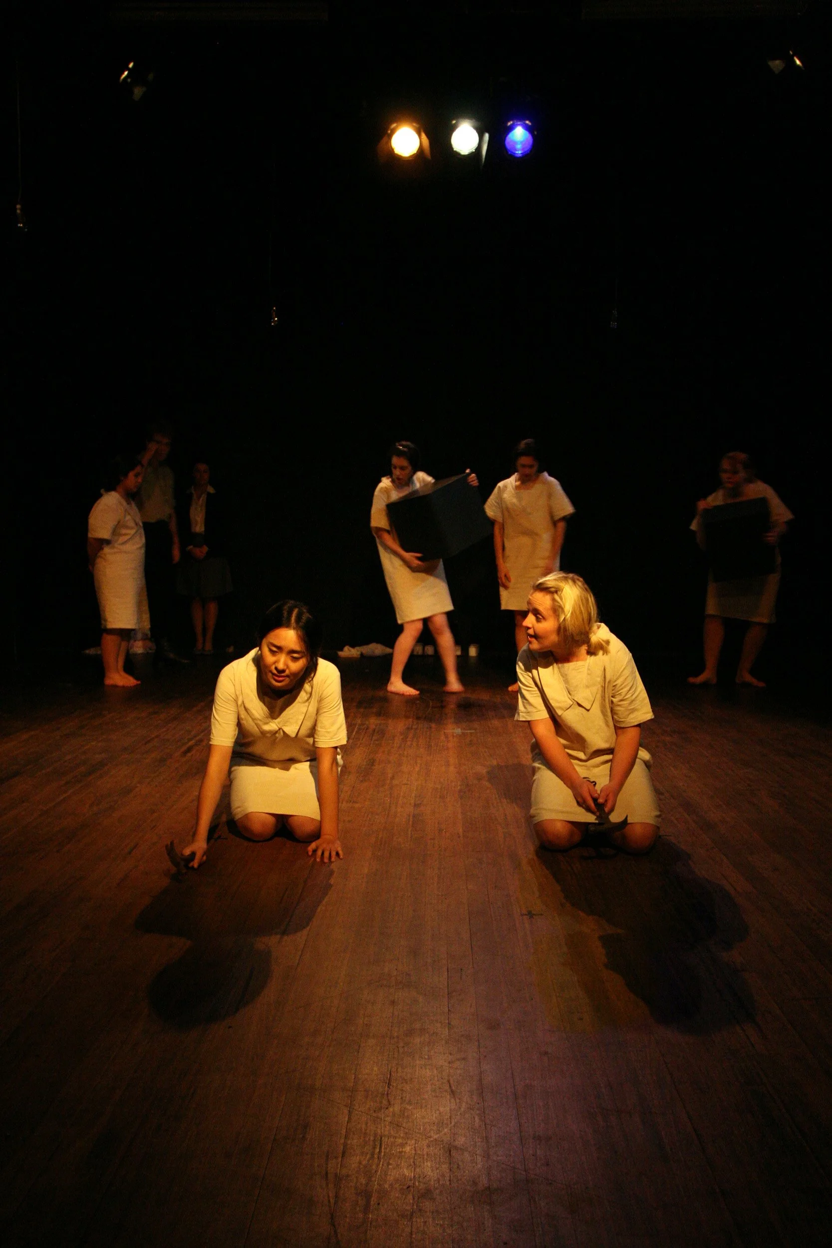 Eyes To The Floor_6542.jpg