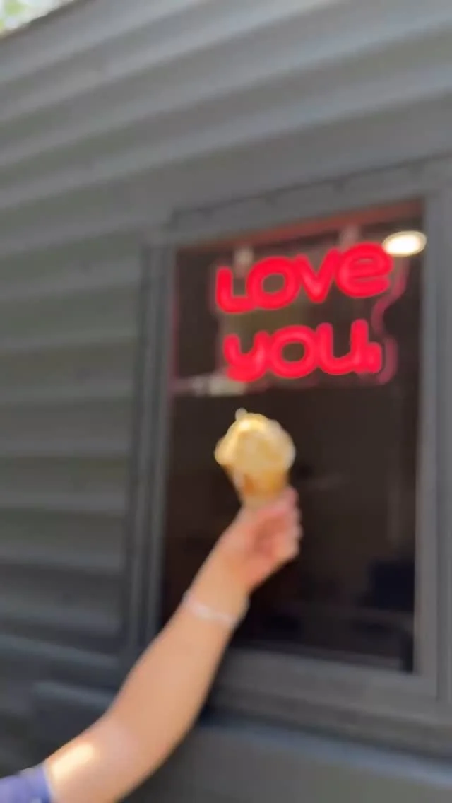 Open alert! Friday (6/13) from 6-9:30 in Provo.
1160 E 2680 N
Don’t wait on the passion fruit, it’s only for the month of June!
#utah #icecream #provo #utahcounty #utahvalley #dairy #local #smallbusiness #summer #foodtruck #sweettreat