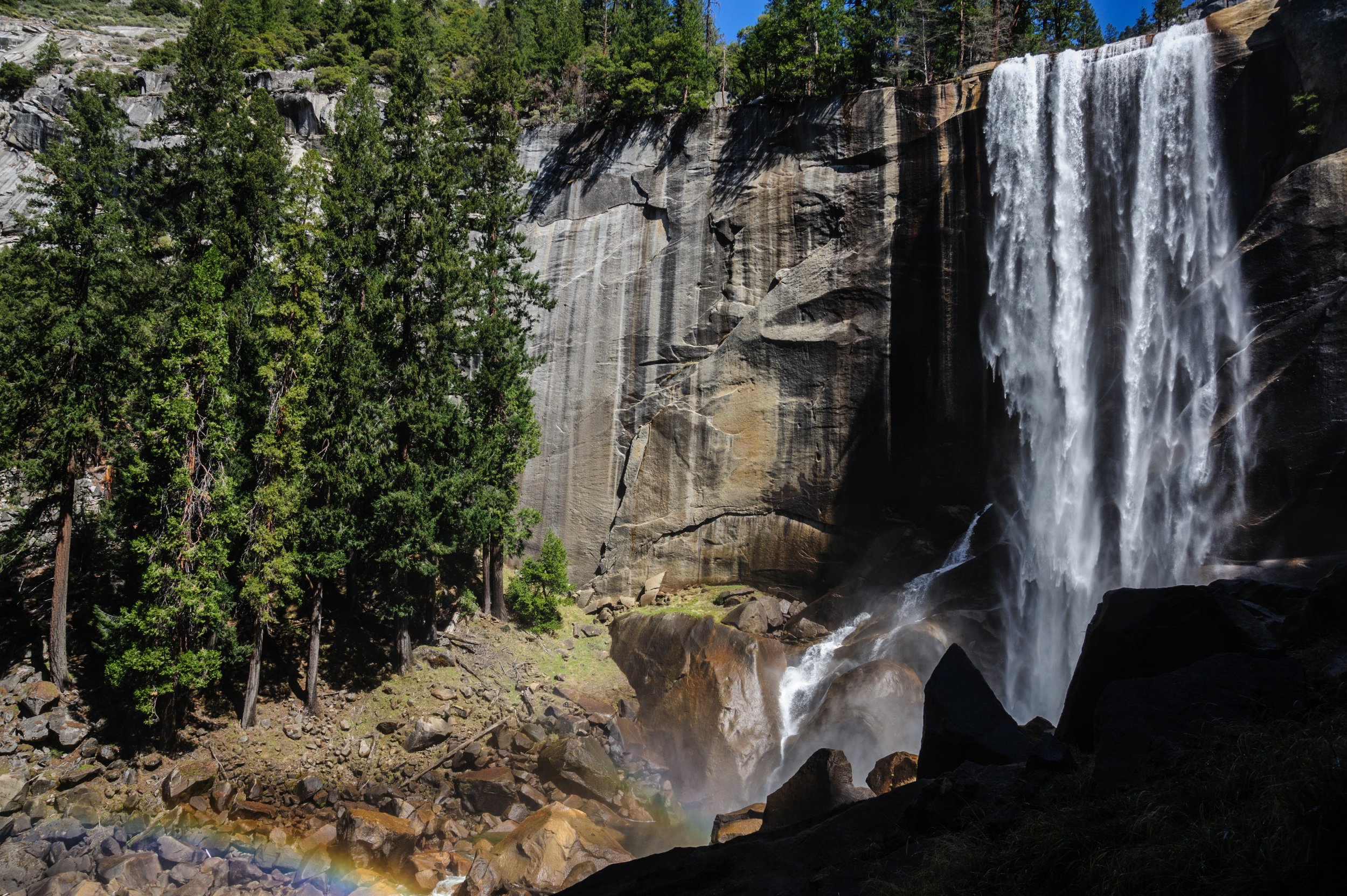 shutterstock_vernal-falls.jpg