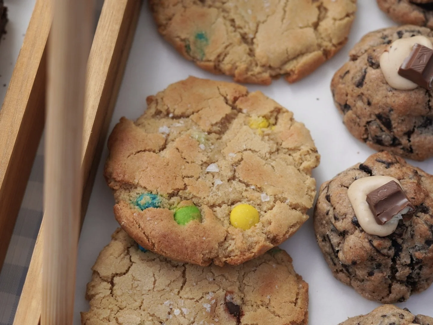 SMARTIES CRINKLE COOKIE