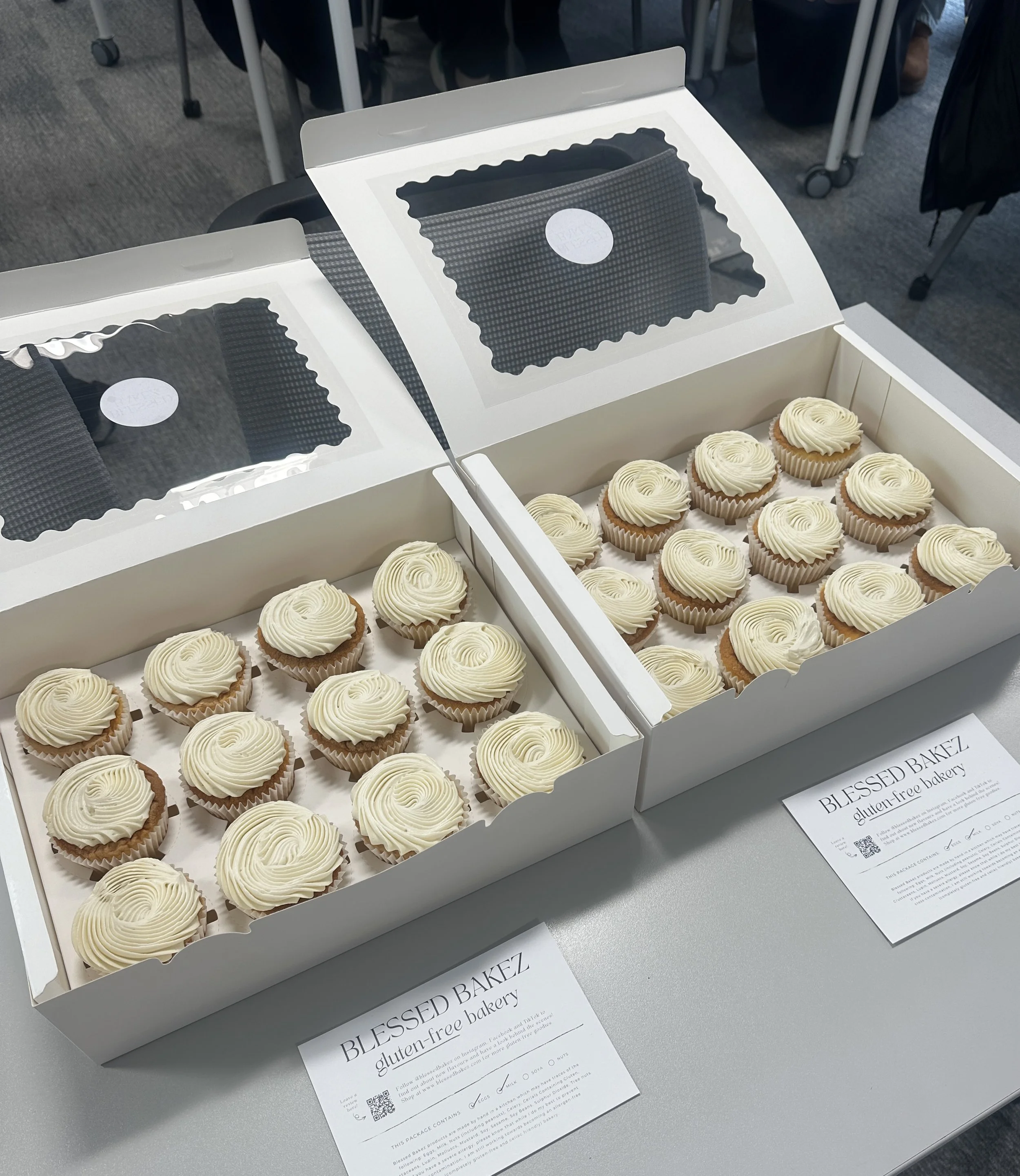 24 Vanilla Cupcakes - £55