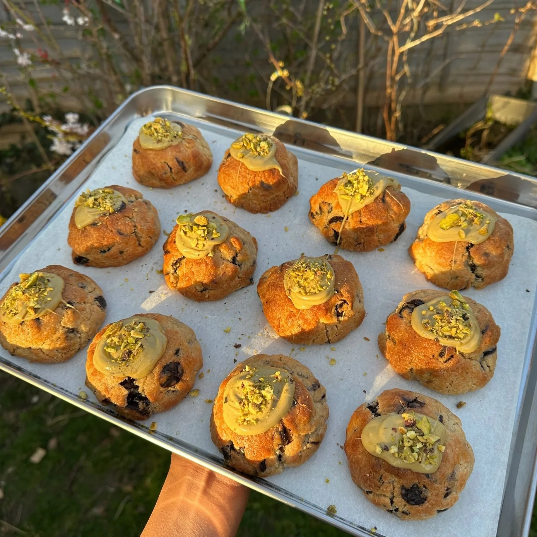 PISTACHIO STUFFED COOKIE