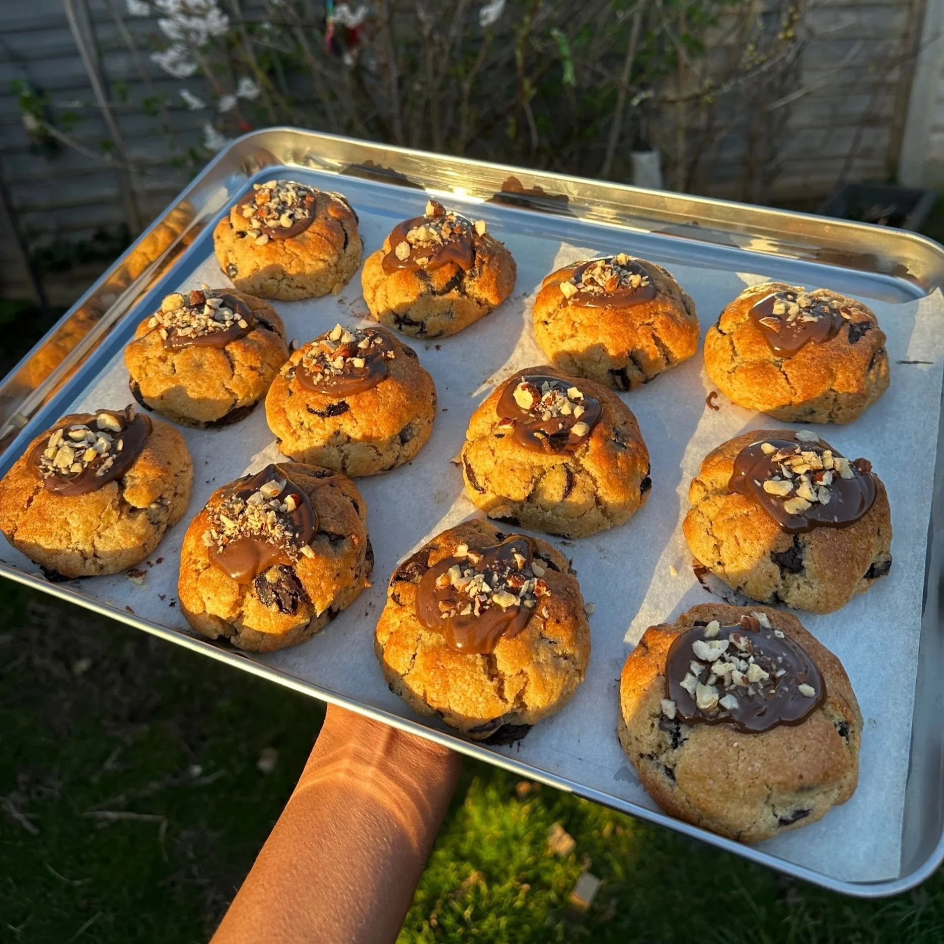 NUTELLA STUFFED COOKIE