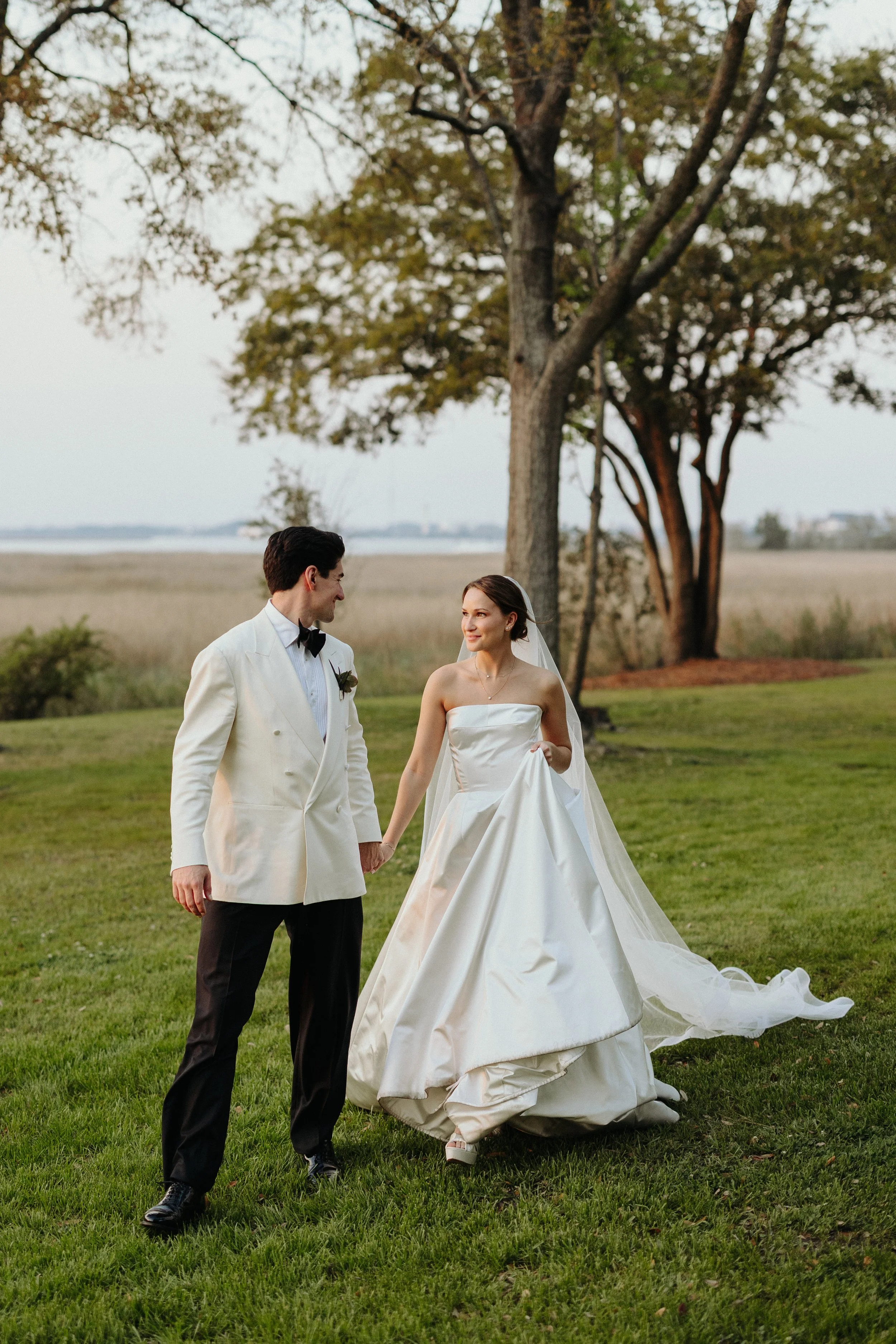 LowndesGroveWeddingPhotographer-30.jpg