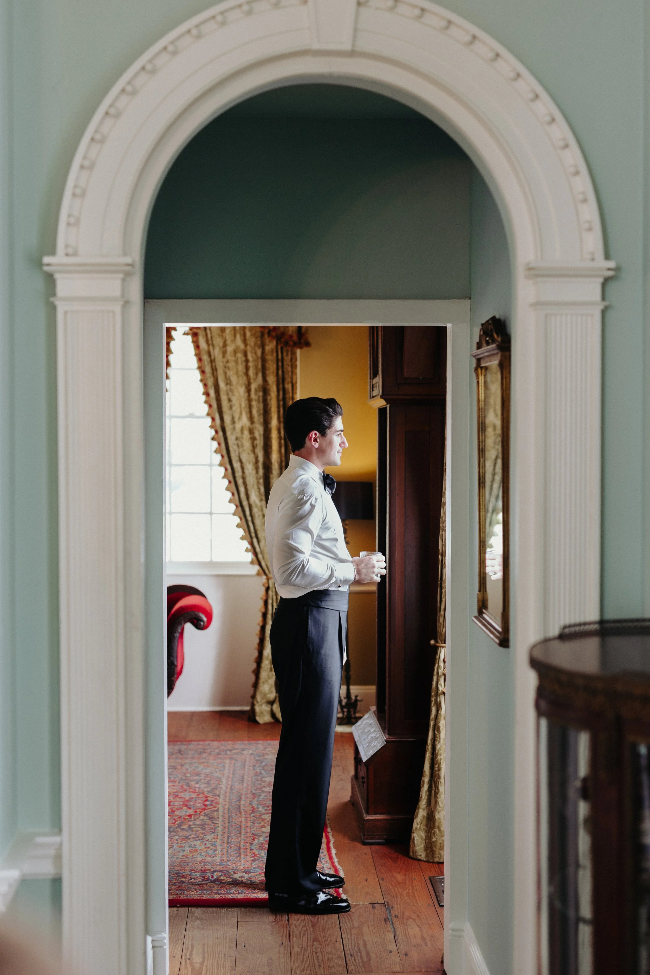 LowndesGroveWeddingPhotographer-4.jpg