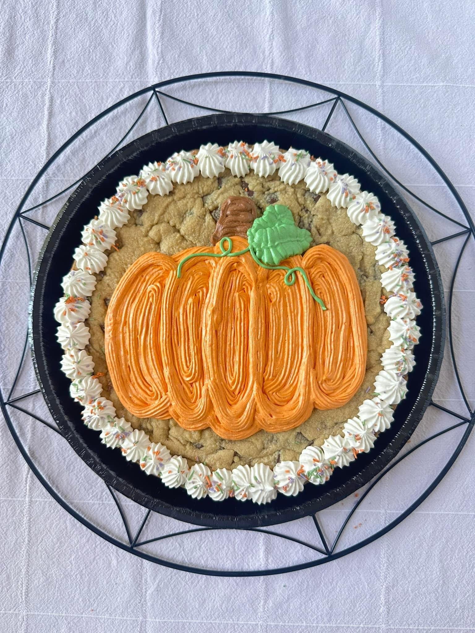 Single Layer Cookie Cake