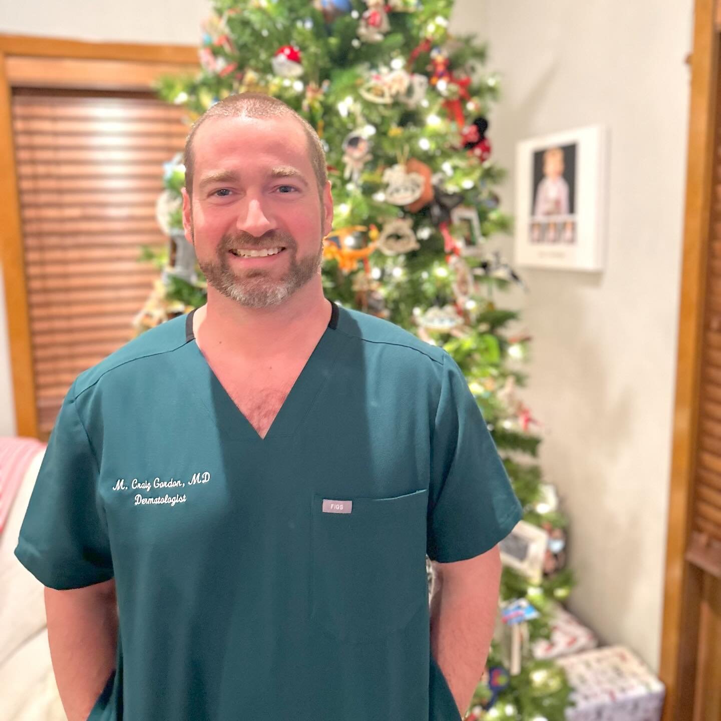 I&rsquo;m so happy for this guy! He finished his first week at @levydermatology_md and loves it. Life is too short to be unhappy. 

#derm #dermatology #dermatologist #levydermatology #mayoclinic #skincare #behappy #newbeginnings