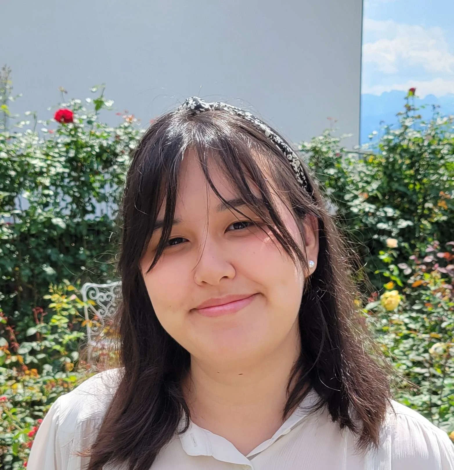 Hana Thorson (she/they) is a rising senior at Michigan State University. She is majoring in Political Theory & Constitutional Democracy, focusing on the intersection of technology and policy. As an avid reader of nonfiction history and political theo