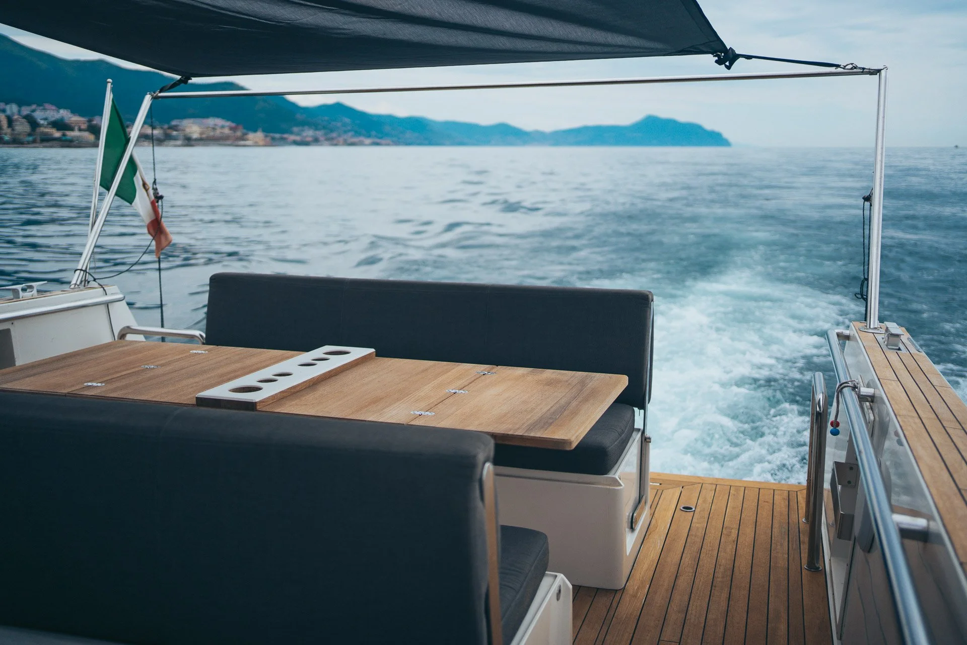 Liguria_on_sea-21.jpg