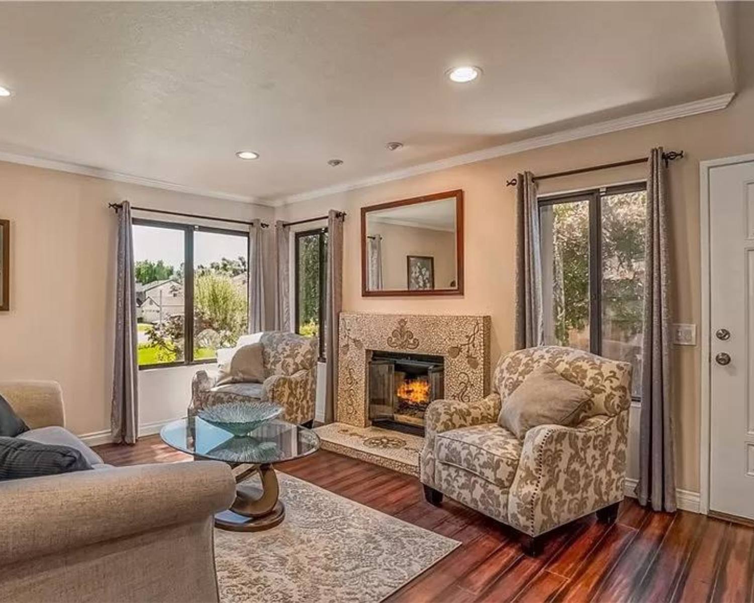 Tania Lopez - Realtor