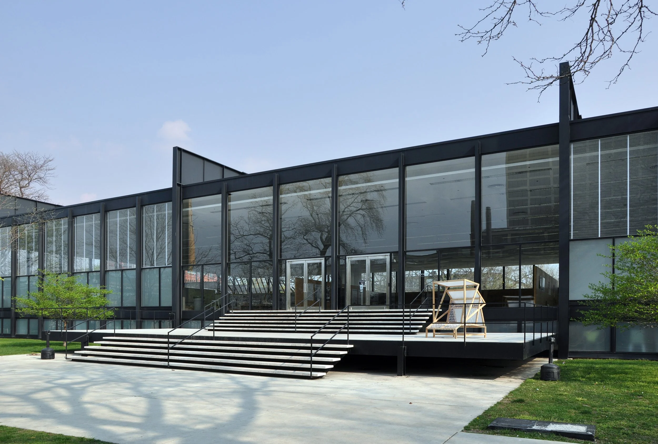 Crown_Hall_2.jpg