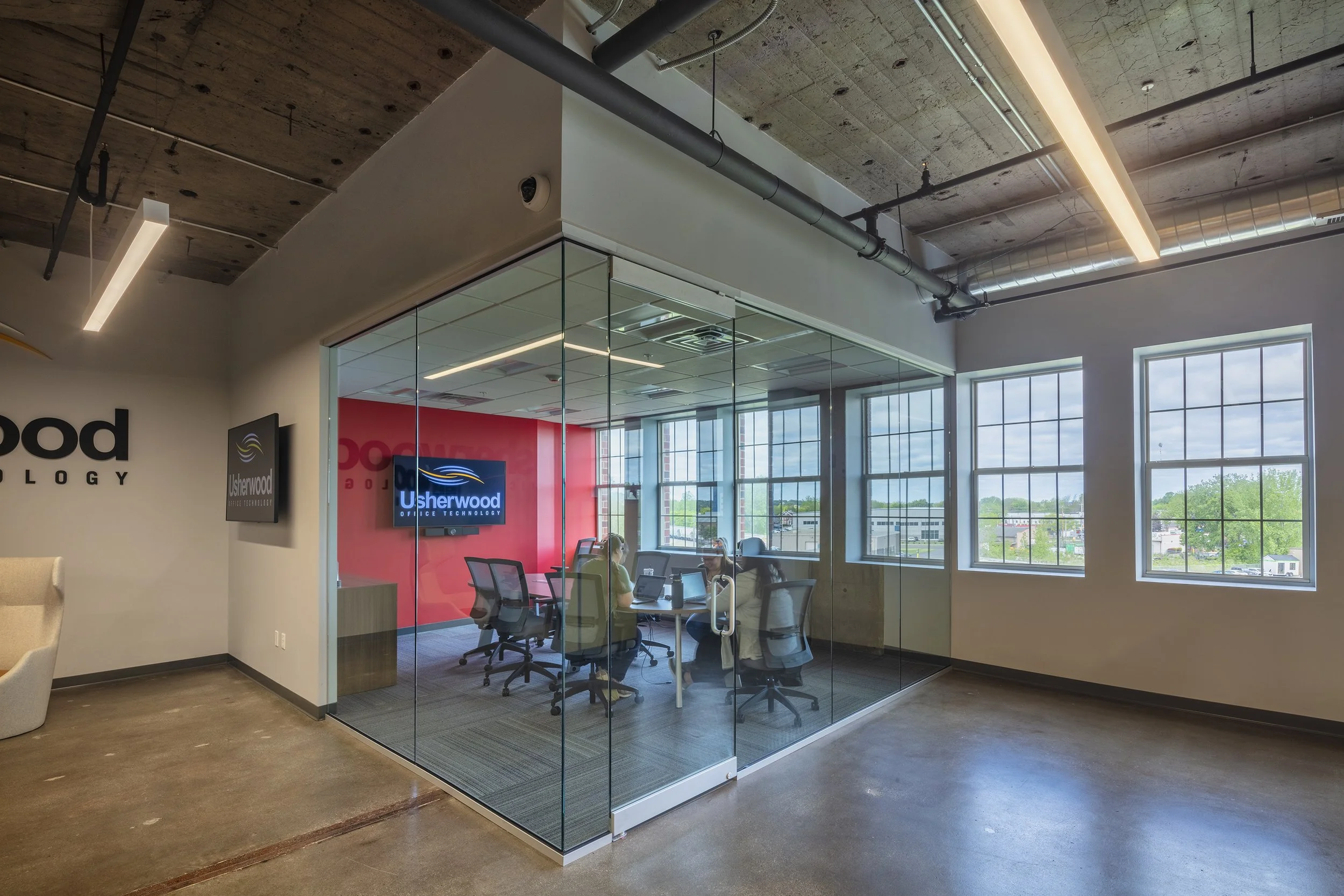 19389.00_Usherwood Corporate Office_Conference Room 1.jpg