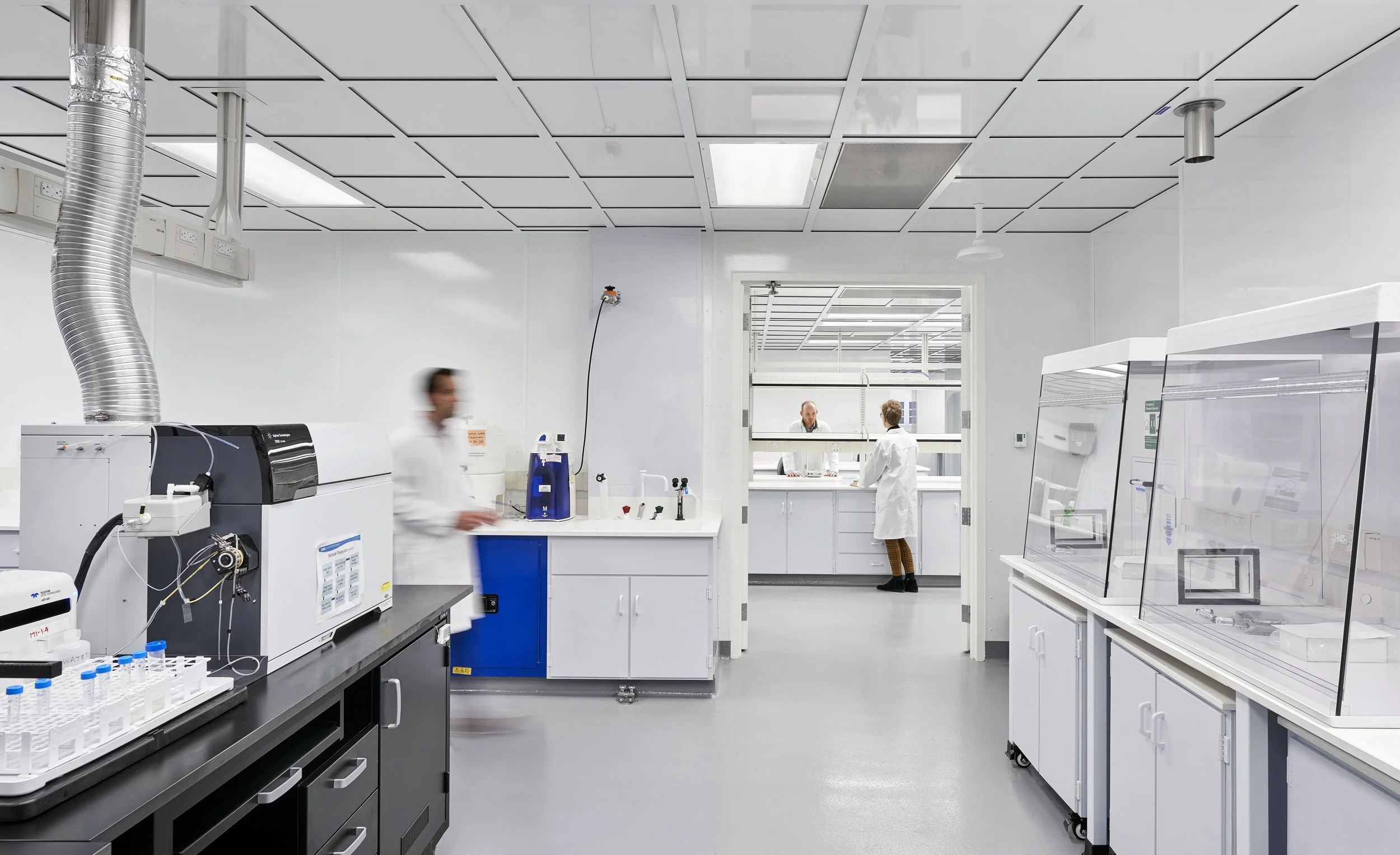 16320.70_FDA Lenexa Laboratory_Laboratory 7.jpg