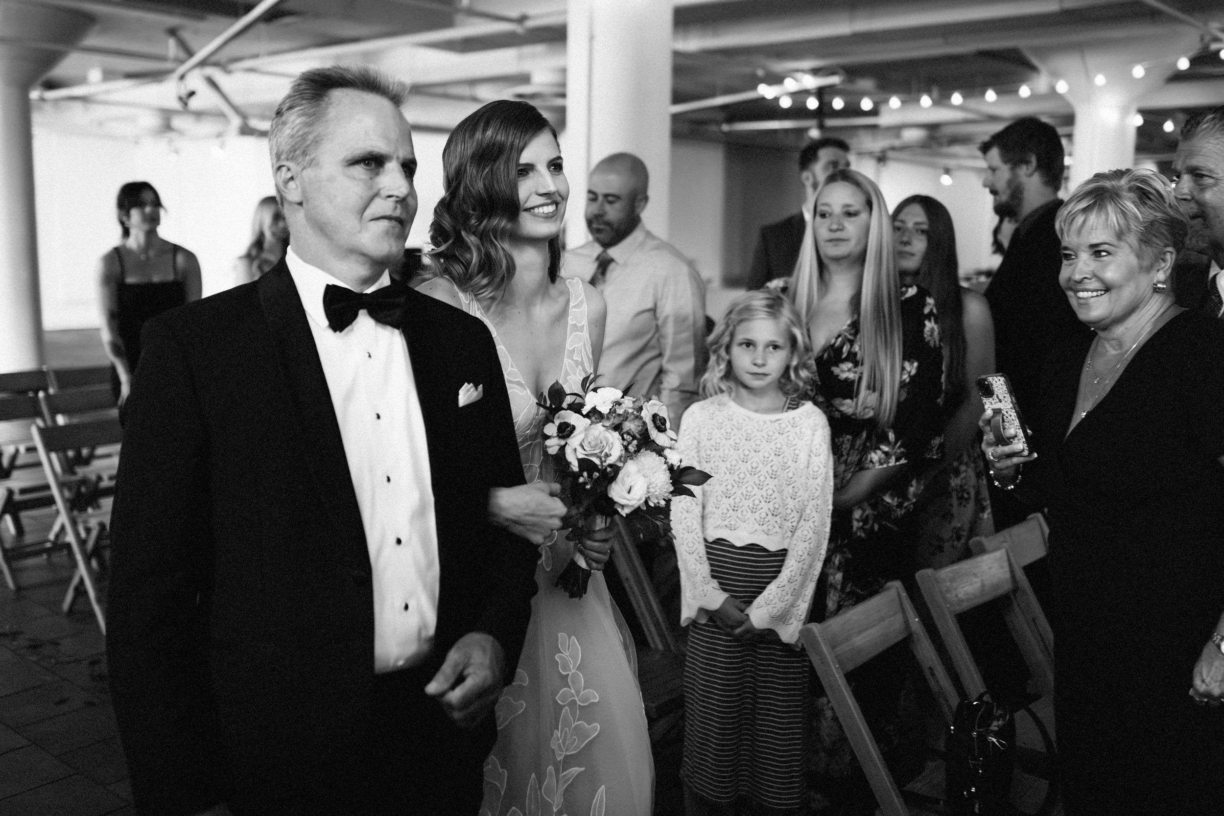 Alexis-John-Wedding-by-Sarah-Katherine-Davis-Photography-bw00312.jpg