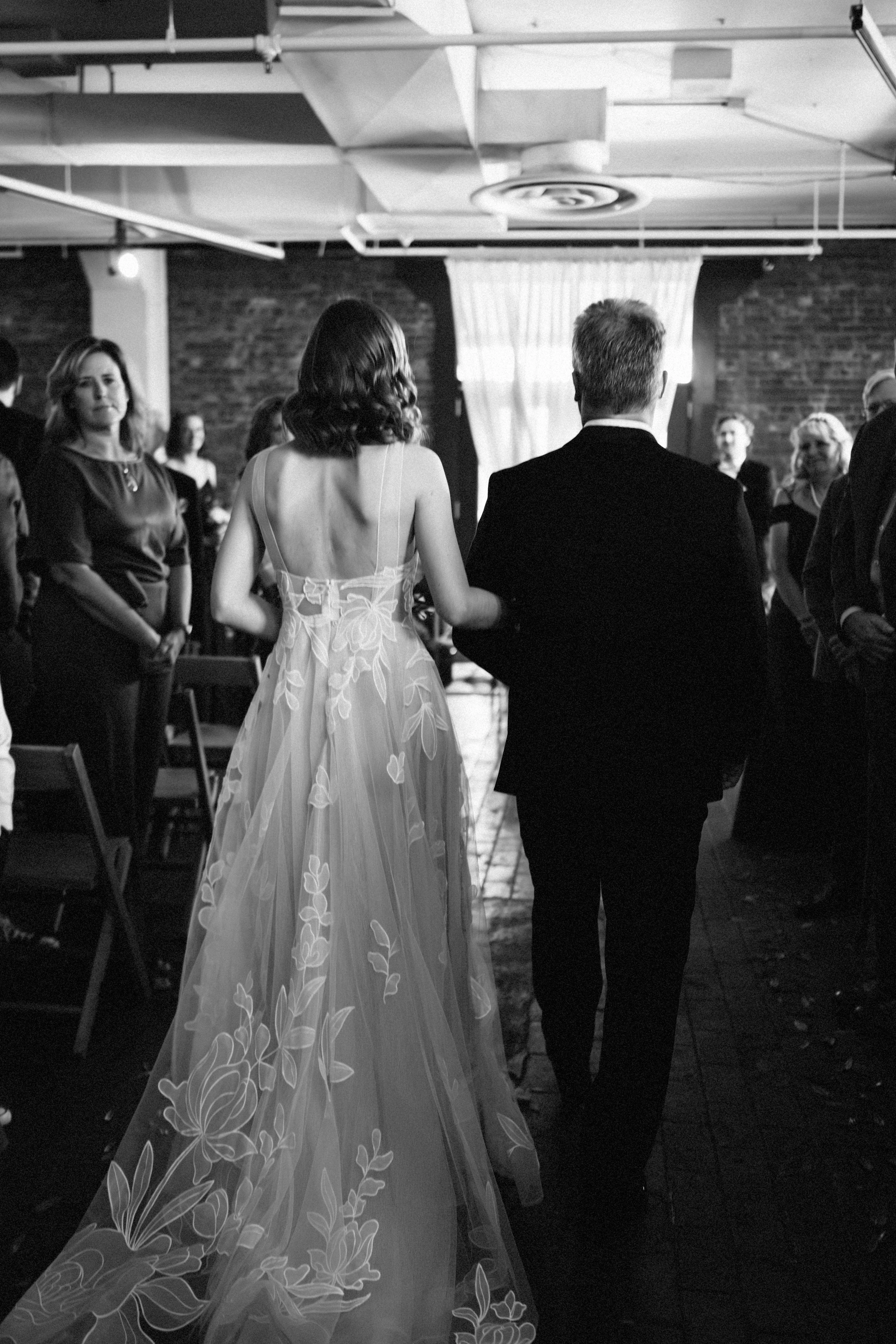 Alexis-John-Wedding-by-Sarah-Katherine-Davis-Photography-bw00316.jpg