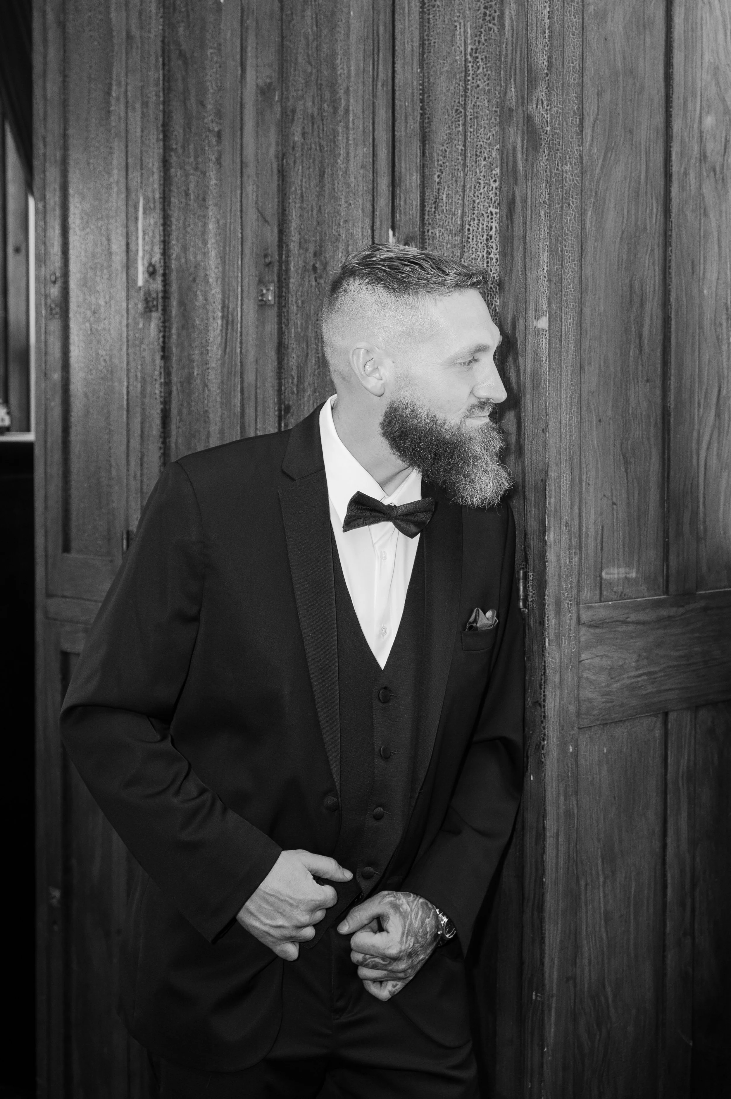 1031Groom (17 of 30).jpg