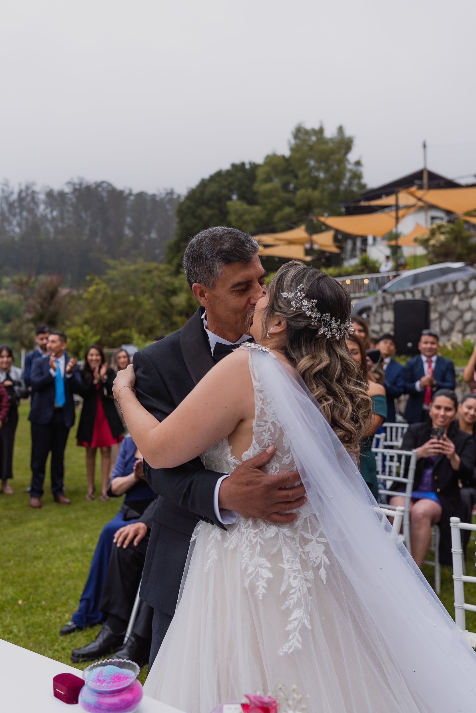 SEBASTIAN Y VALE PAGINA (98 de 400).jpg