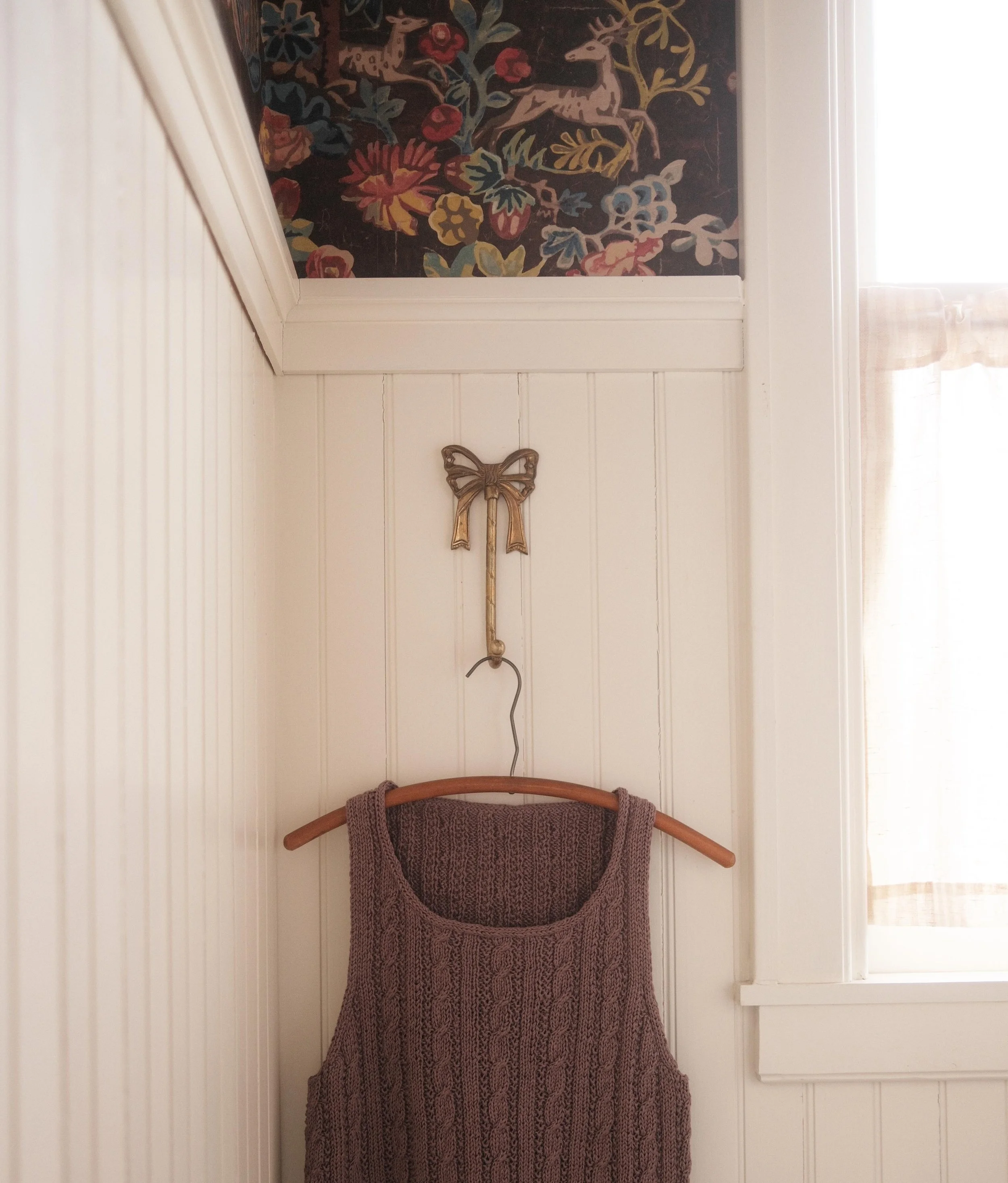 Something new and summery arrives next weekend ☀️ if I listed all of my favorite qualities of knitting and knitwear into a summer item, it would be this ♡

Sign up for my newsletter to be the first to know (and for the introductory sale of course!)

