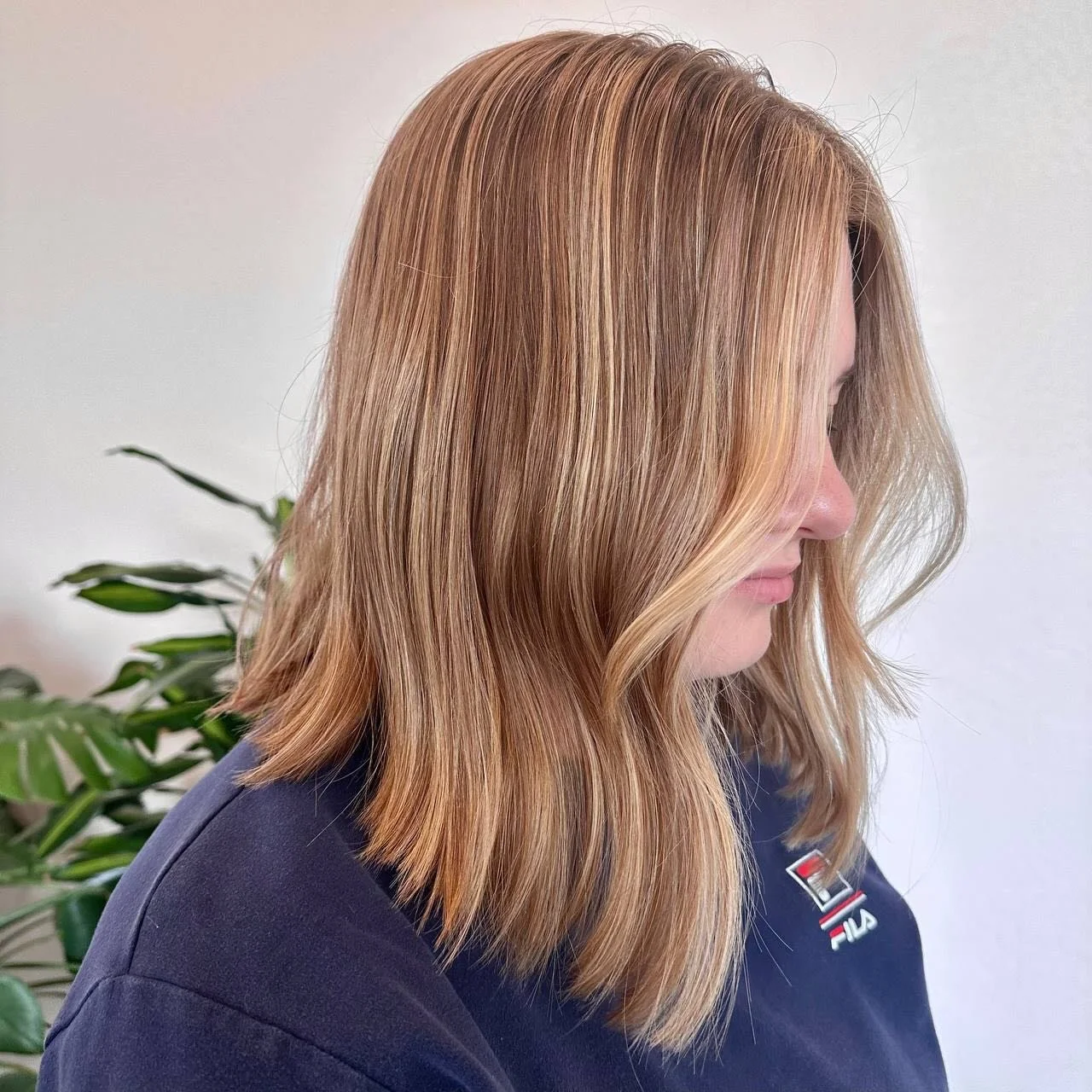 Beautiful sunshiny dimensional Color by @cortneyfarkas 

Just in time for spring 🌞