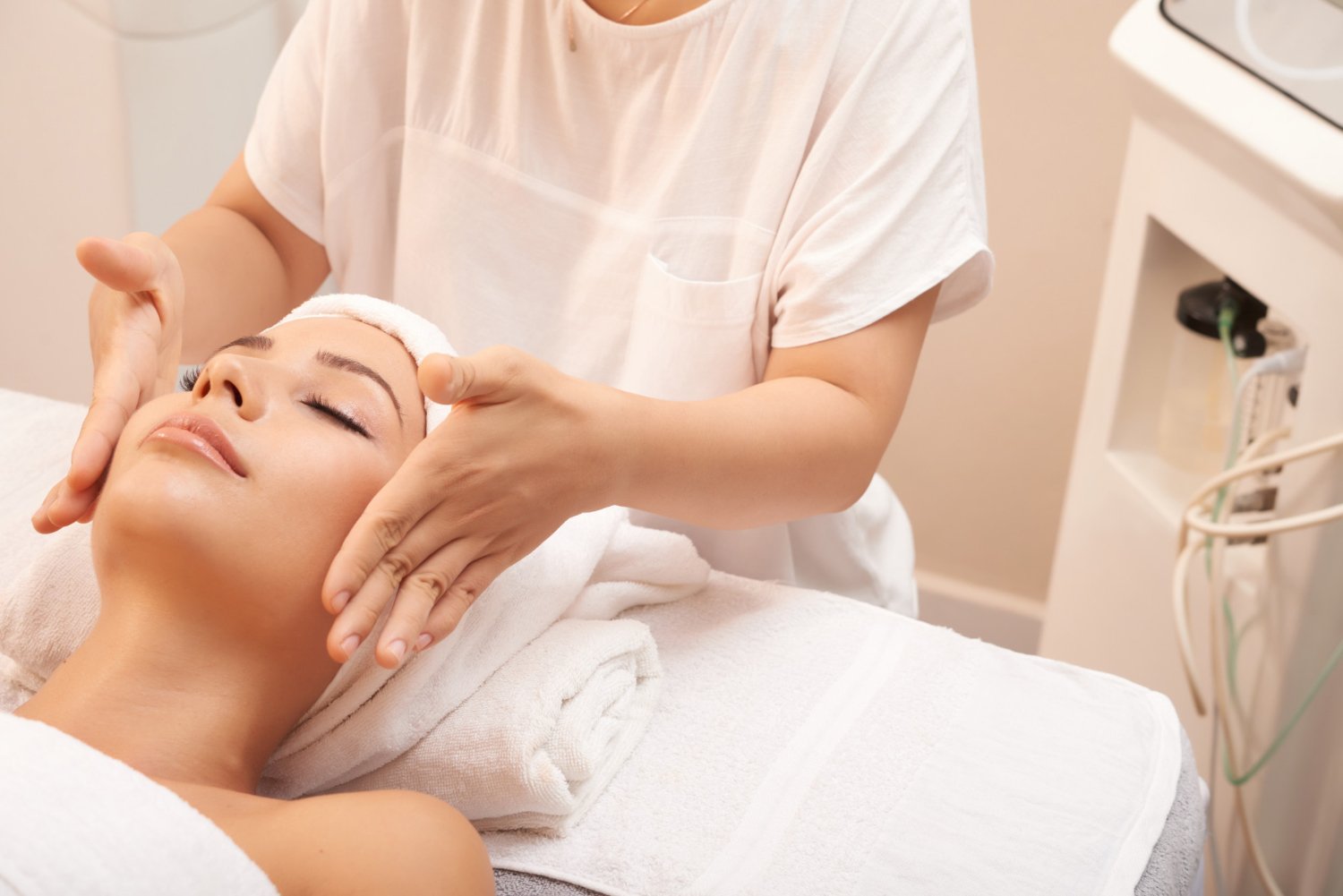 Oxygen Facial Gold Coast: Building a Spring Skin Plan