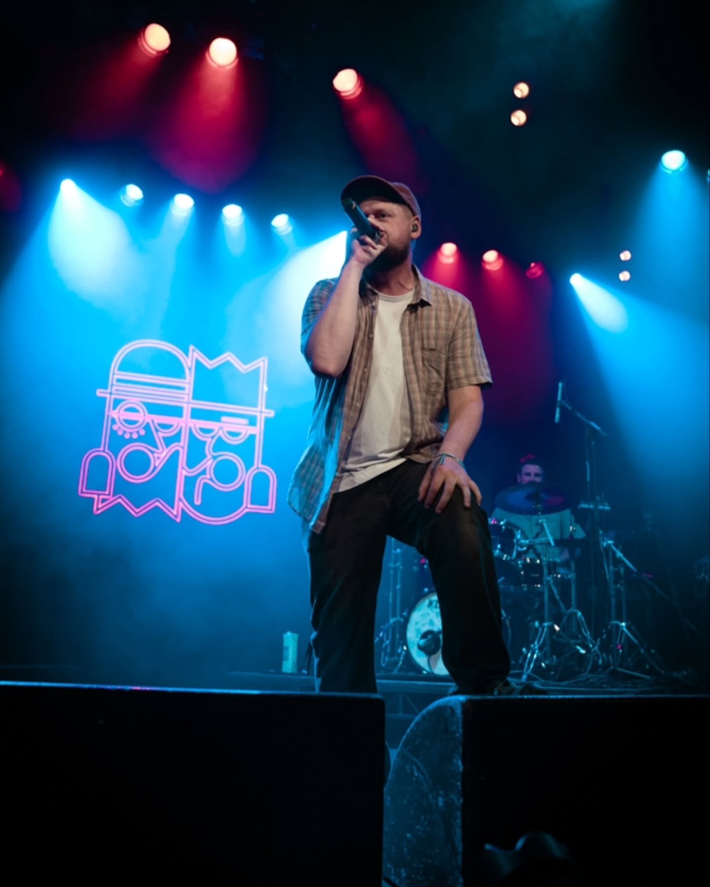 Stills from the recent Sydney show for @horrorshowcrew 's Inside story 15 year anniversary tour.

It's been a couple of years since I've shot anything live but it was fun AF. 🩵🩵🩵

Highlights for me were.the crowd reaction when &quot;The rain&quot;