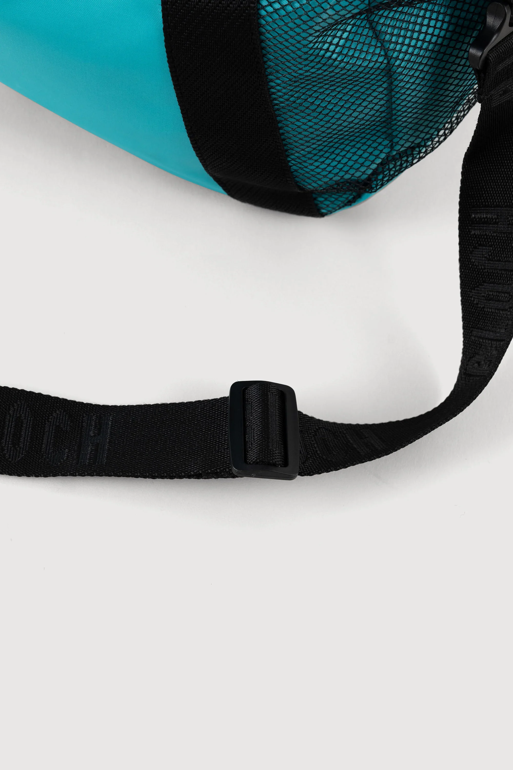 0001_A6350_TUR_STRAP.webp