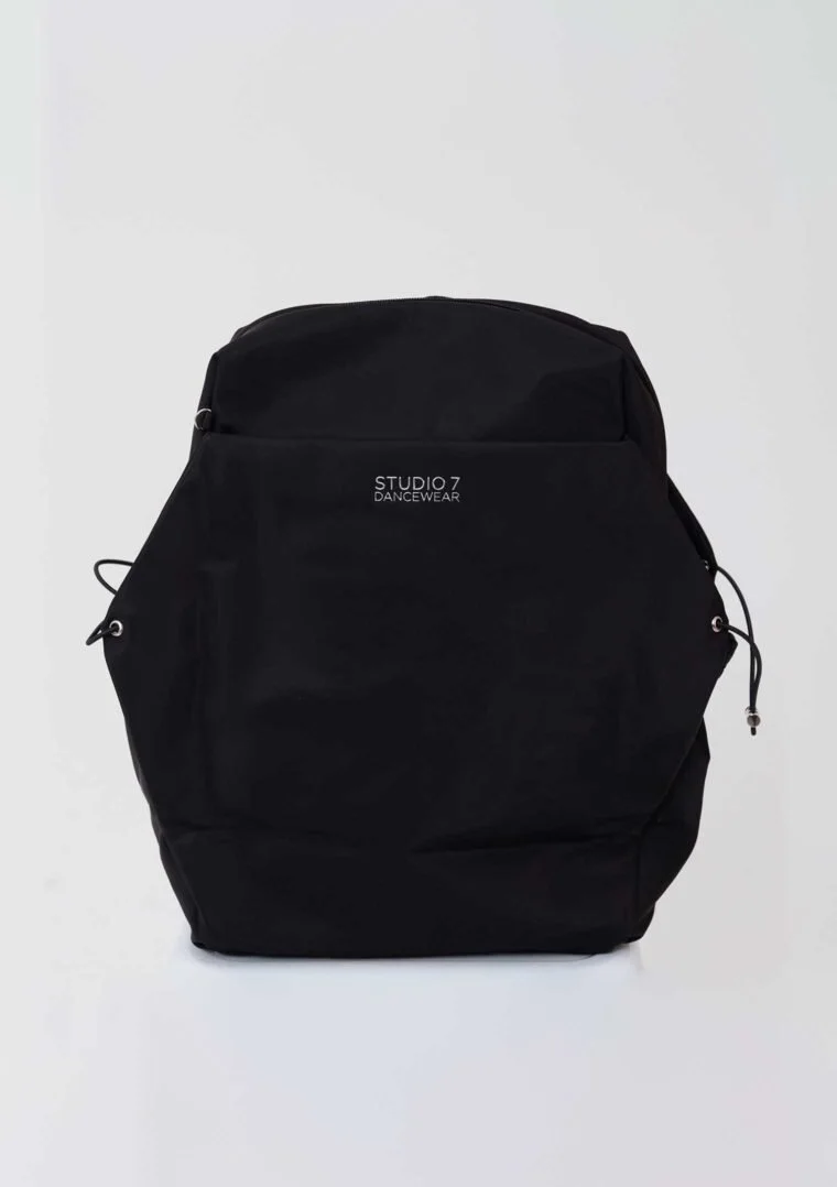 Studio-Back-Pack-NR-FR-760x1078.jpg