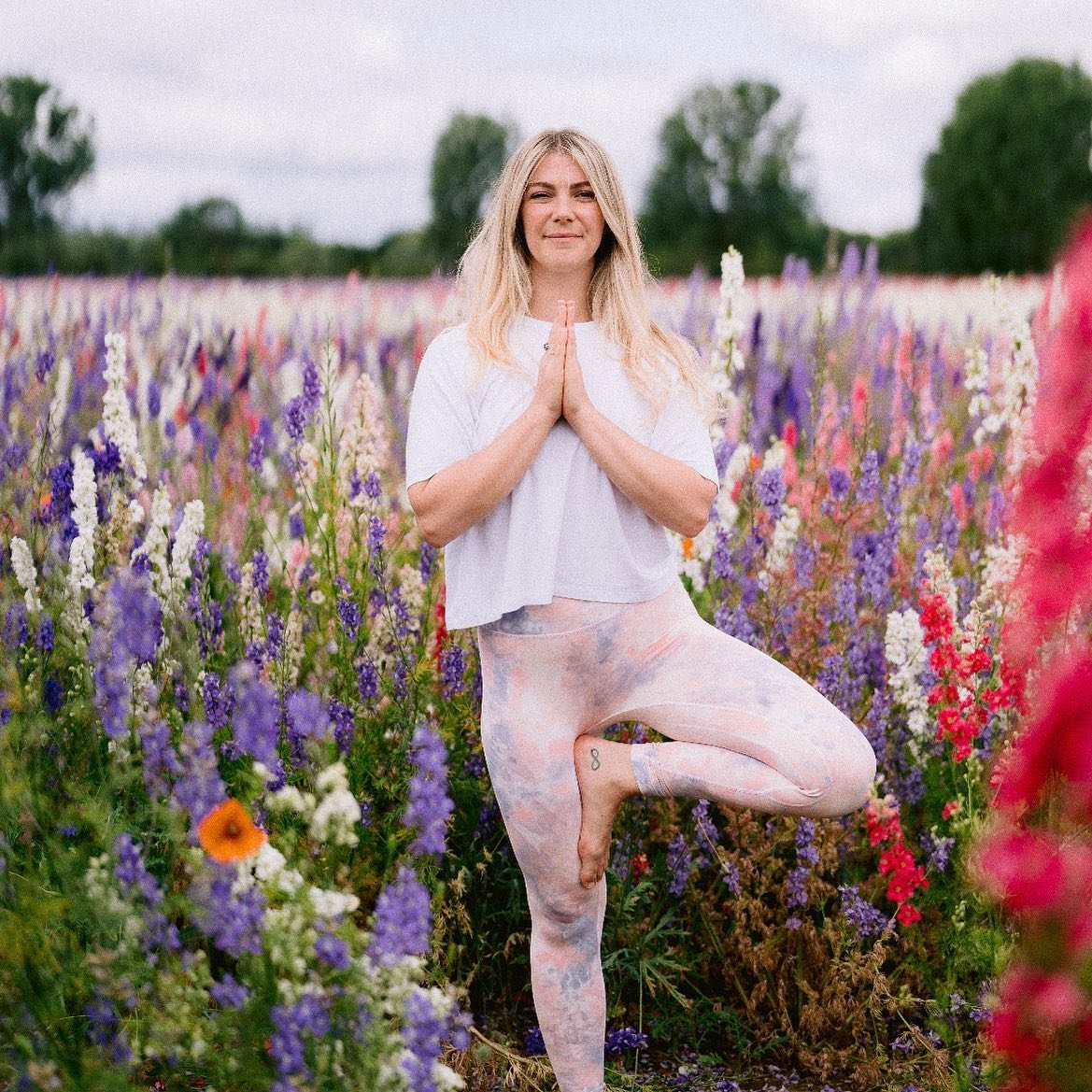 T E A C H E R  I N T R O

Introducing Nova Yoga teacher, Natalie 🤍

Natalie (or Nat) was first introduced to yoga as a teenager and qualified as a yoga teacher in 2016 in Rishikesh, India. 

Nat&rsquo;s focus is on guiding you to connect back to you