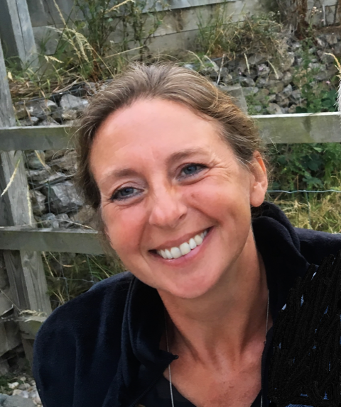 Louise Worthington