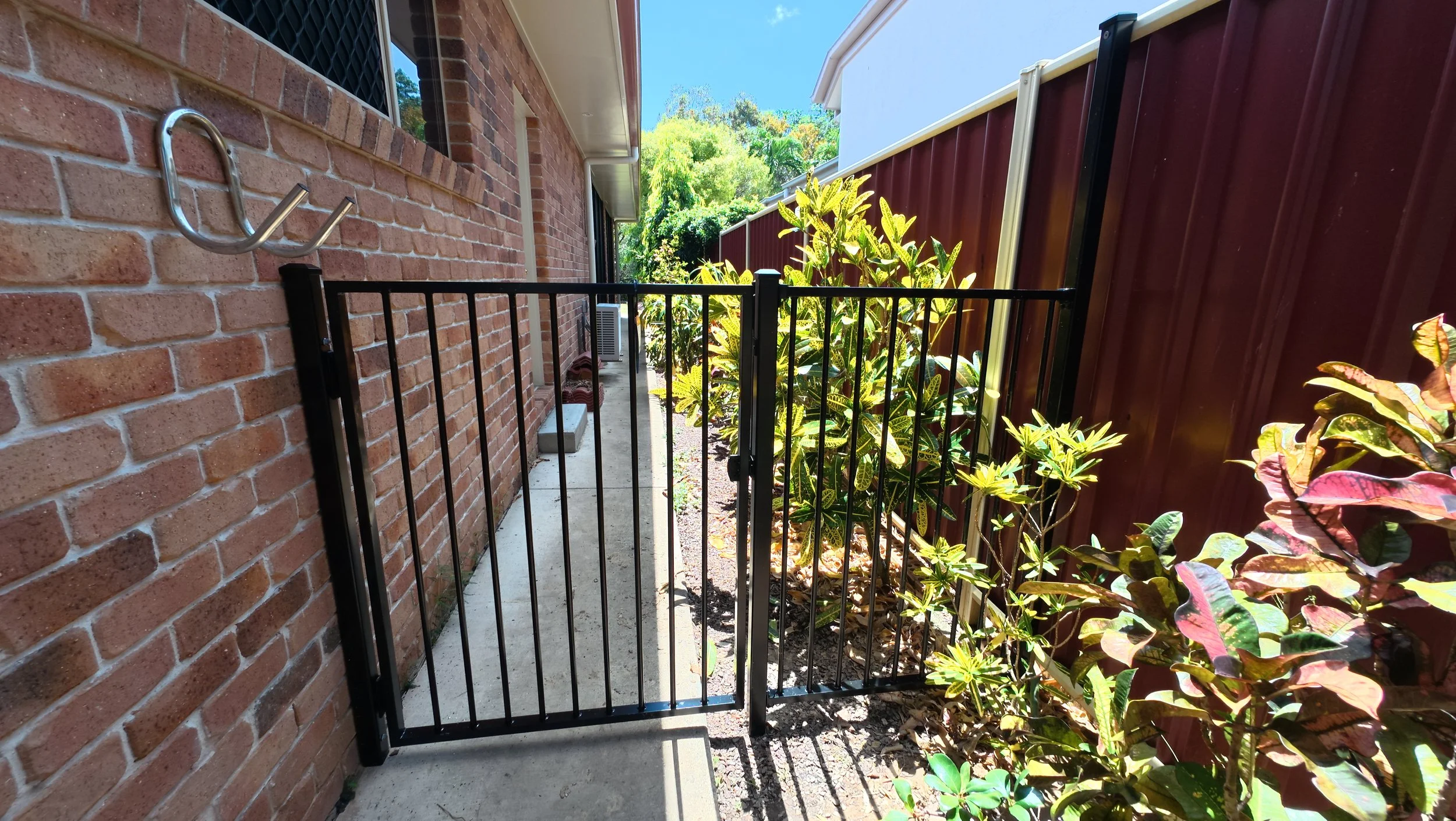 pool fencing and gate