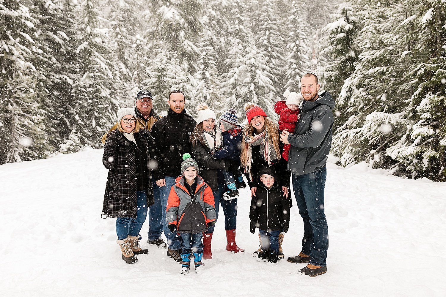 Mt. Hood Ski Bowl | McConnell Family | Amanda Meg Photography