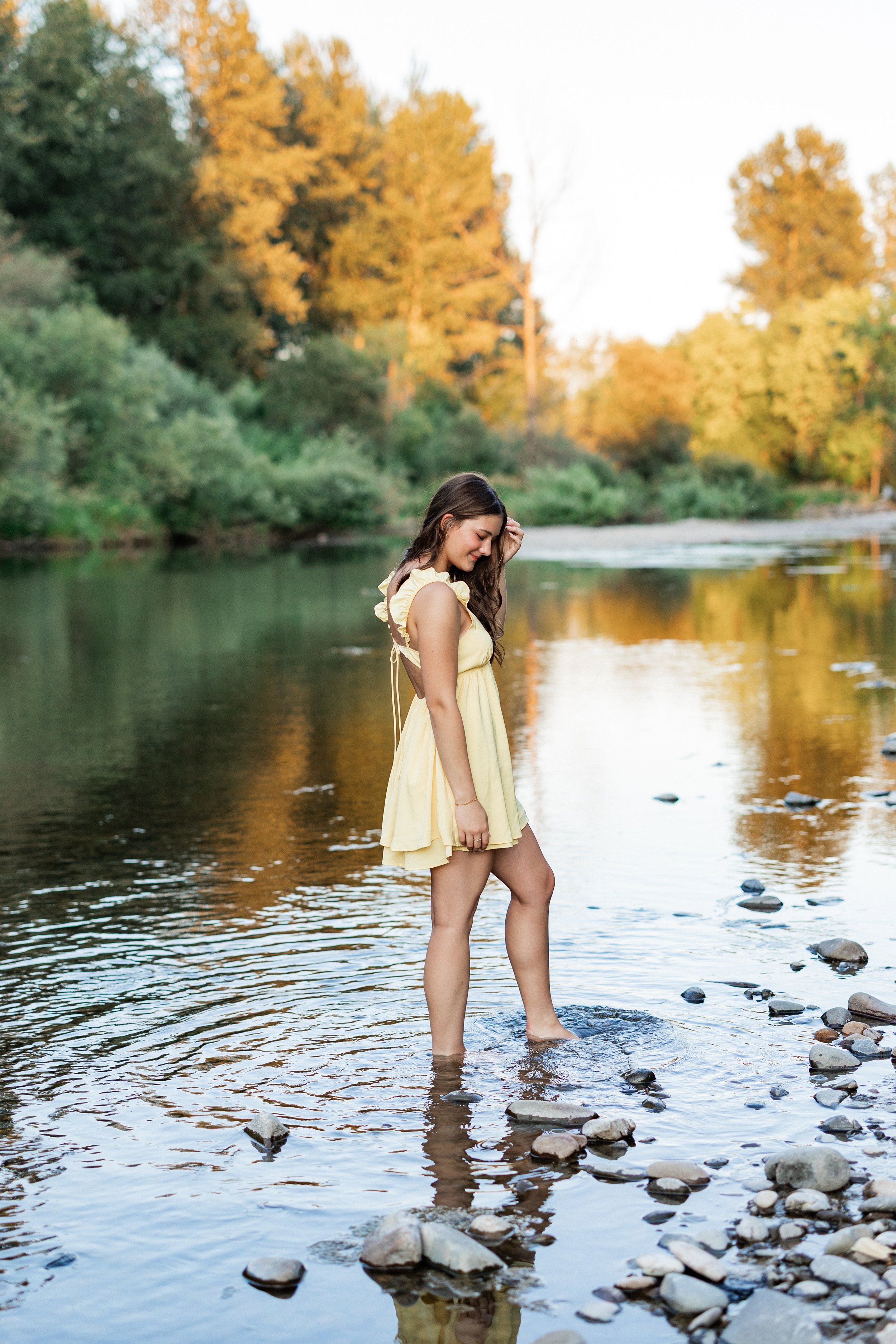 Eugene Senior Photos in Wildflower Fields and by River | Eugene Oregon Senior Session