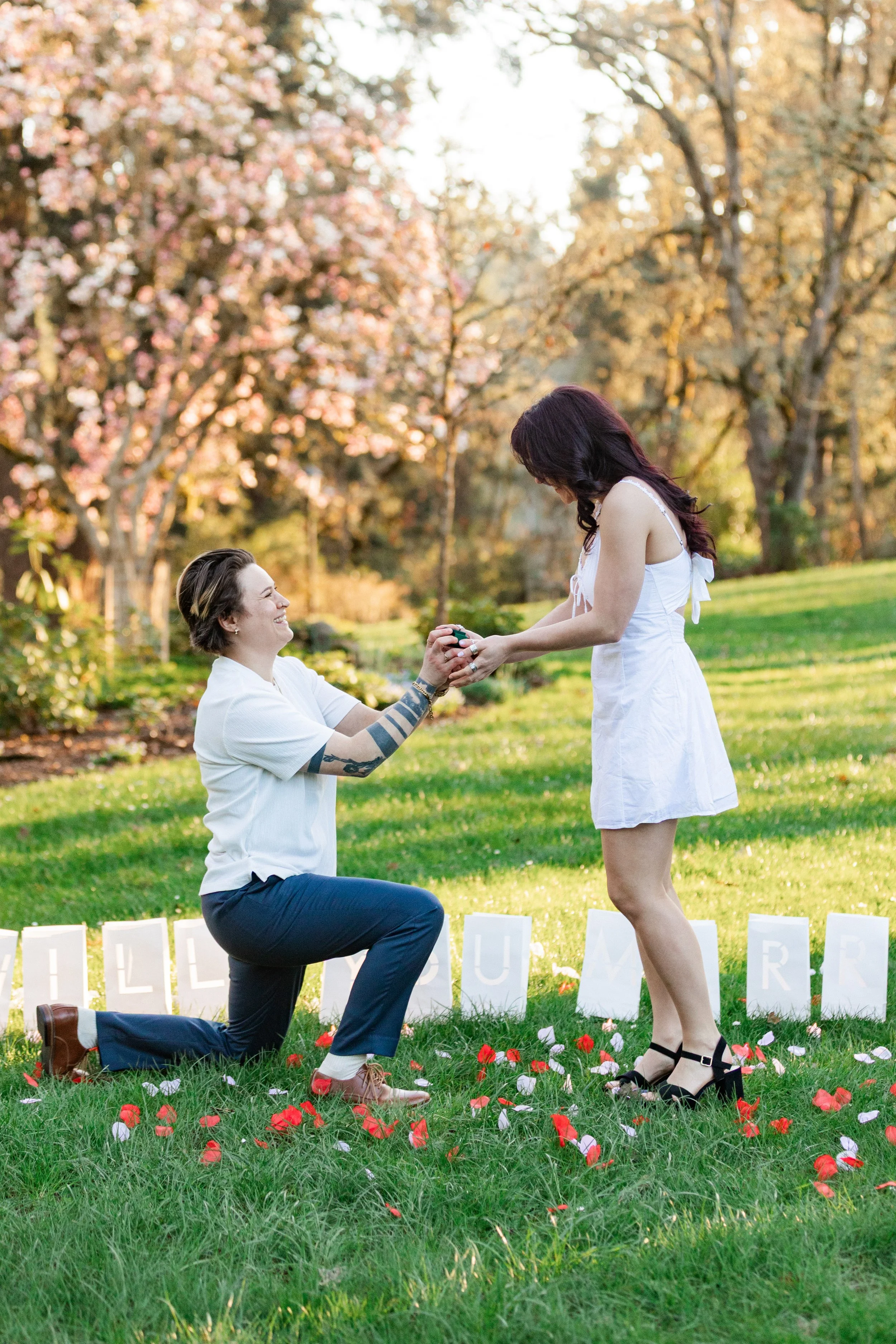 A Romantic Surprise Proposal at Hendricks Park | Eugene, Oregon