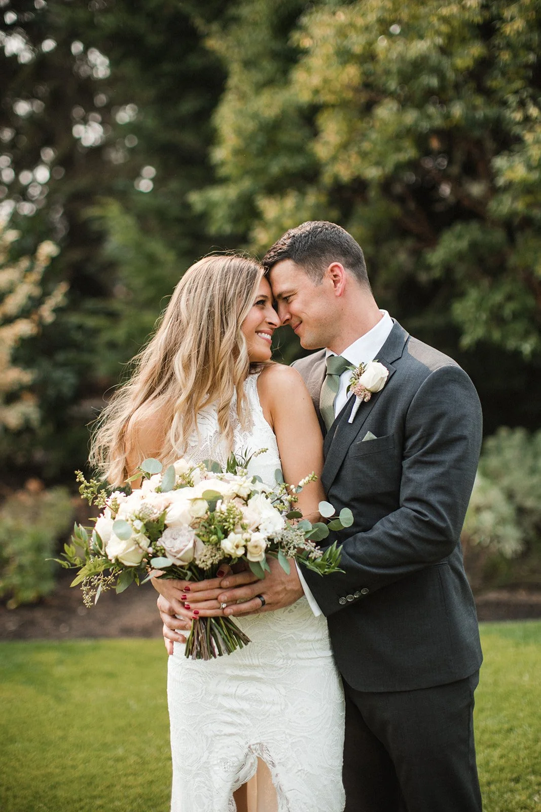 Amanda Meg Photography Five Fourteen Vineyards Wedding-39.jpg