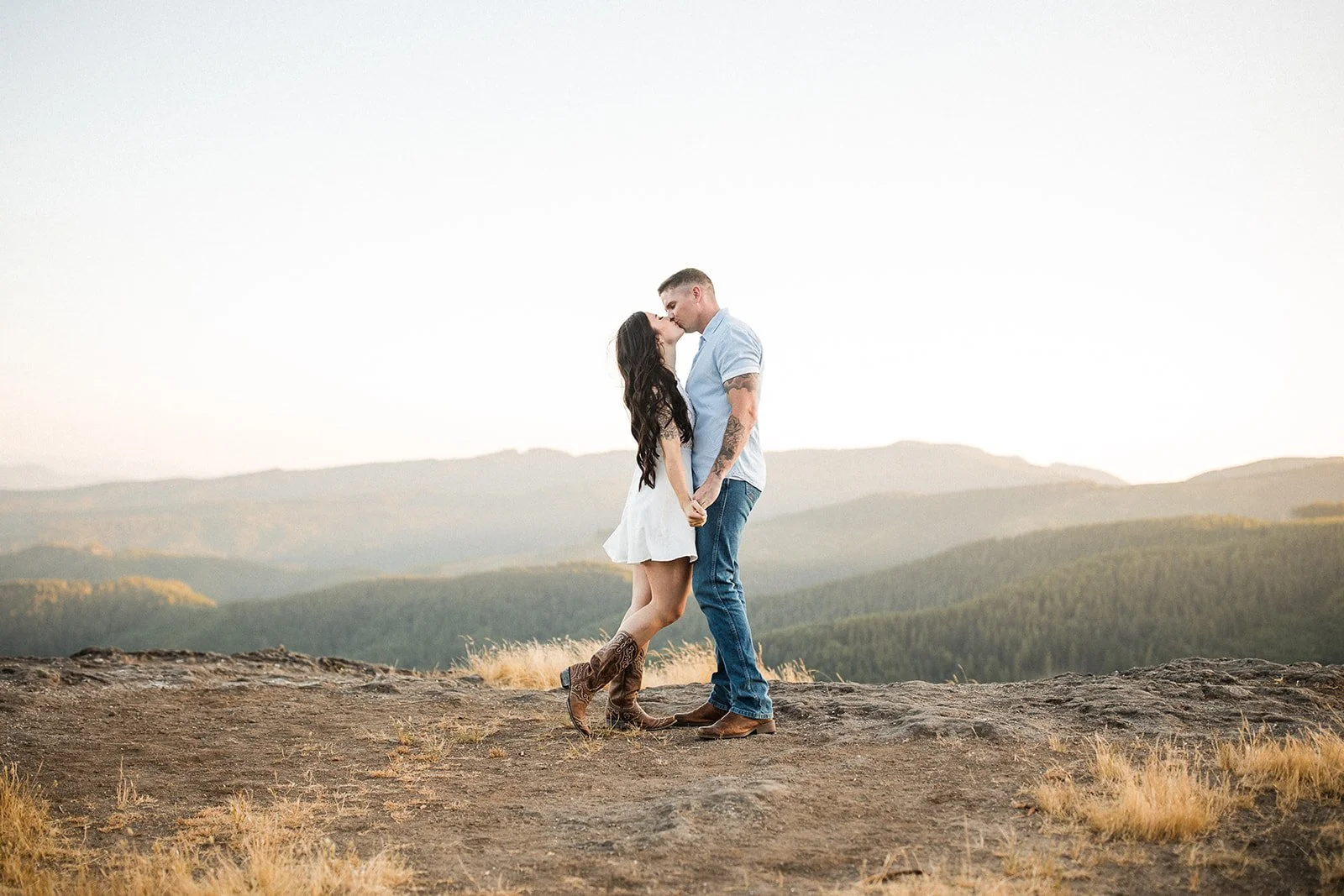 Horse Rock Ridge Oregon Amanda Meg Photography Engagement_-327.jpg