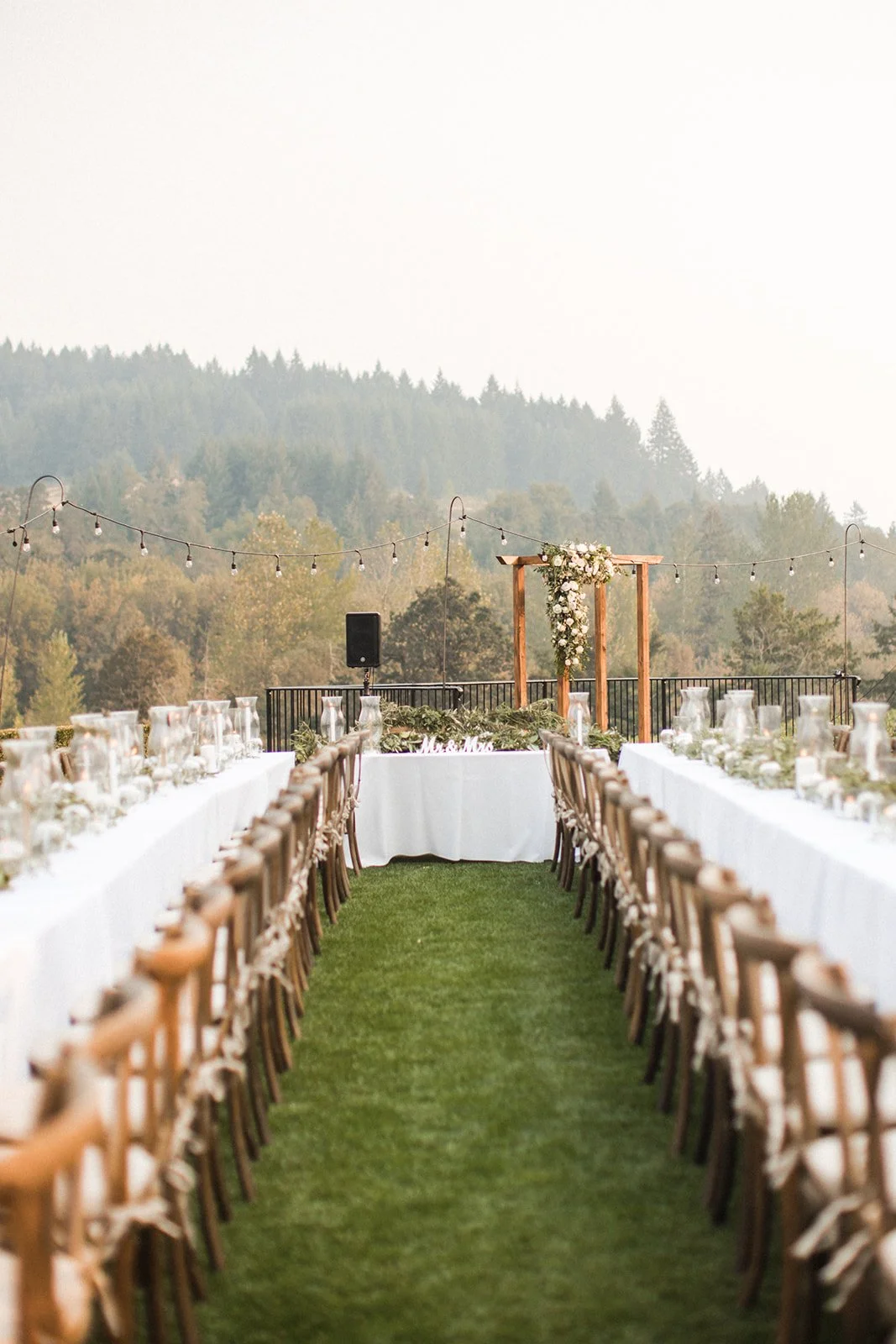 Amanda Meg Photography Five Fourteen Vineyards Wedding-113.jpg