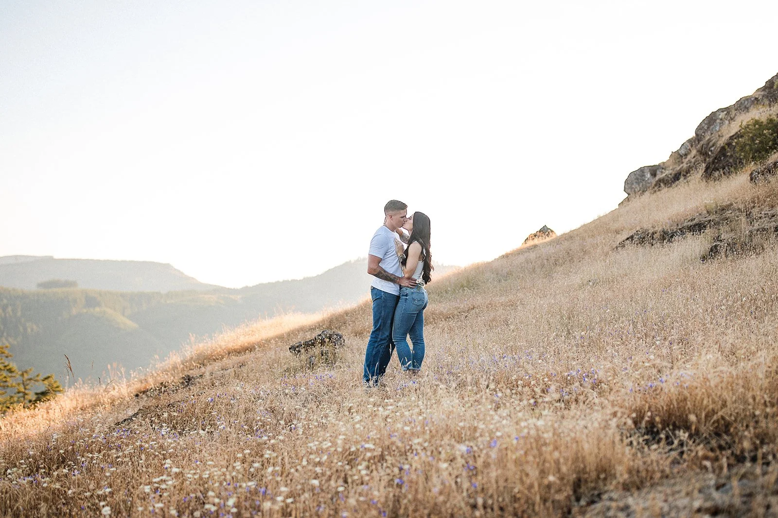 Horse Rock Ridge Oregon Amanda Meg Photography Engagement_-67.jpg