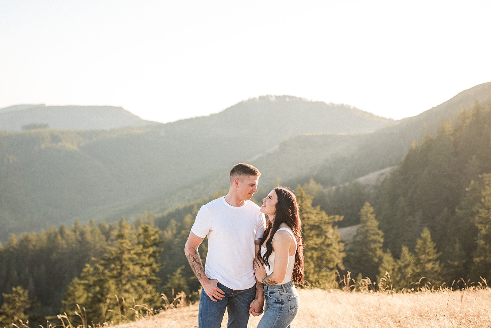 Horse Rock Ridge Oregon Amanda Meg Photography Engagement_-124.jpg