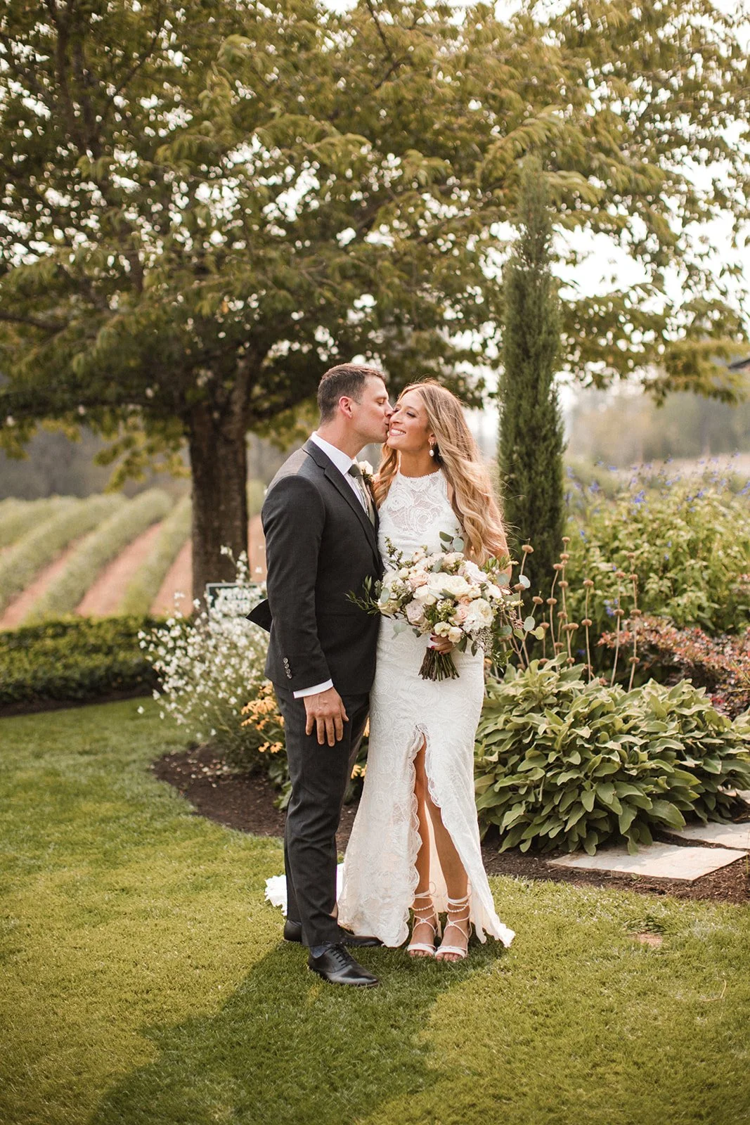 Amanda Meg Photography Five Fourteen Vineyards Wedding-23.jpg