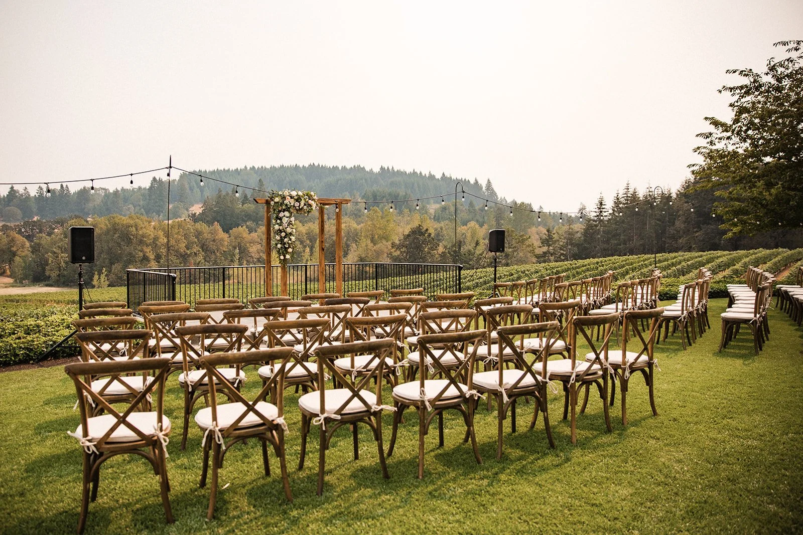 Amanda Meg Photography Five Fourteen Vineyards Wedding-6.jpg