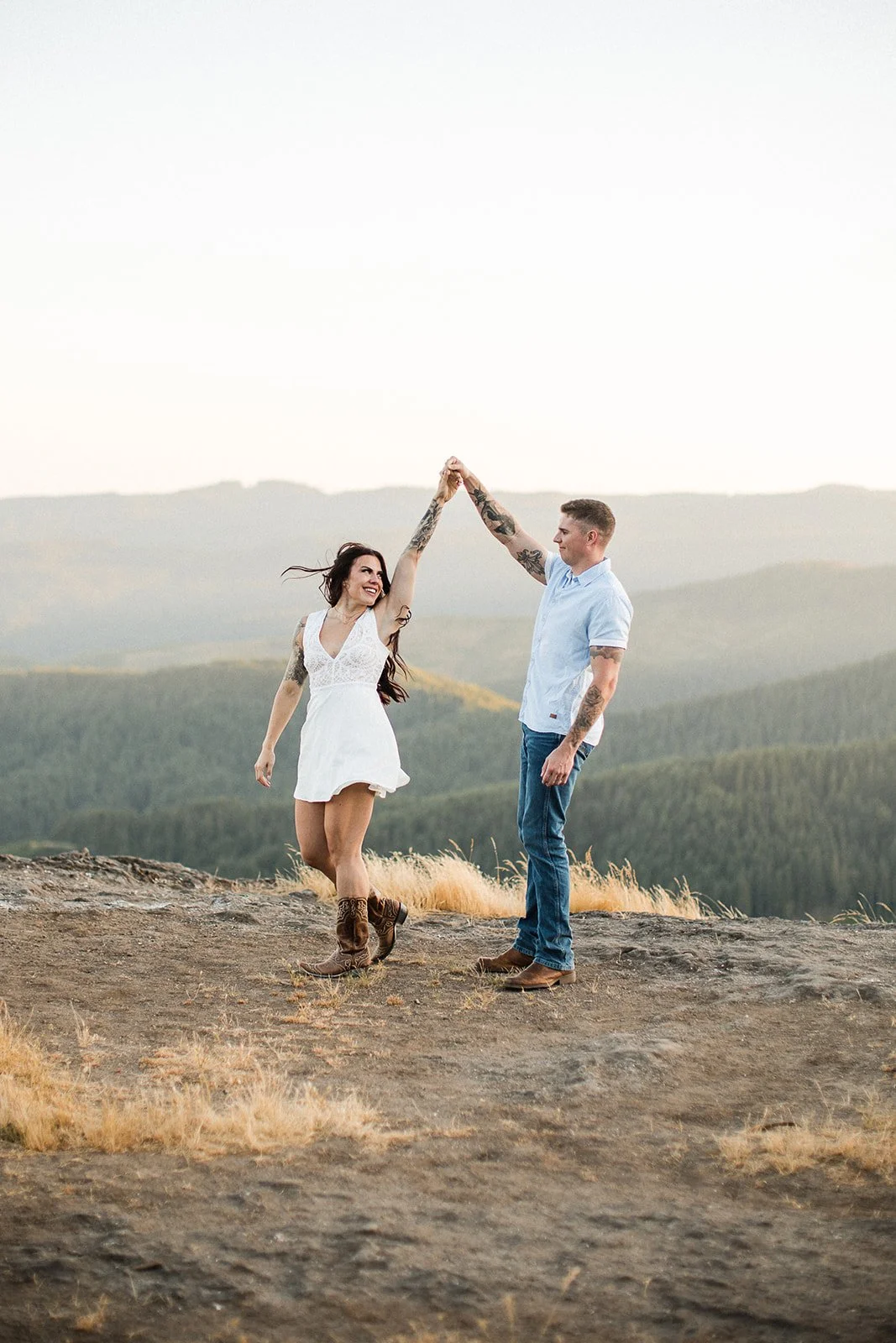 Horse Rock Ridge Oregon Amanda Meg Photography Engagement_-294.jpg